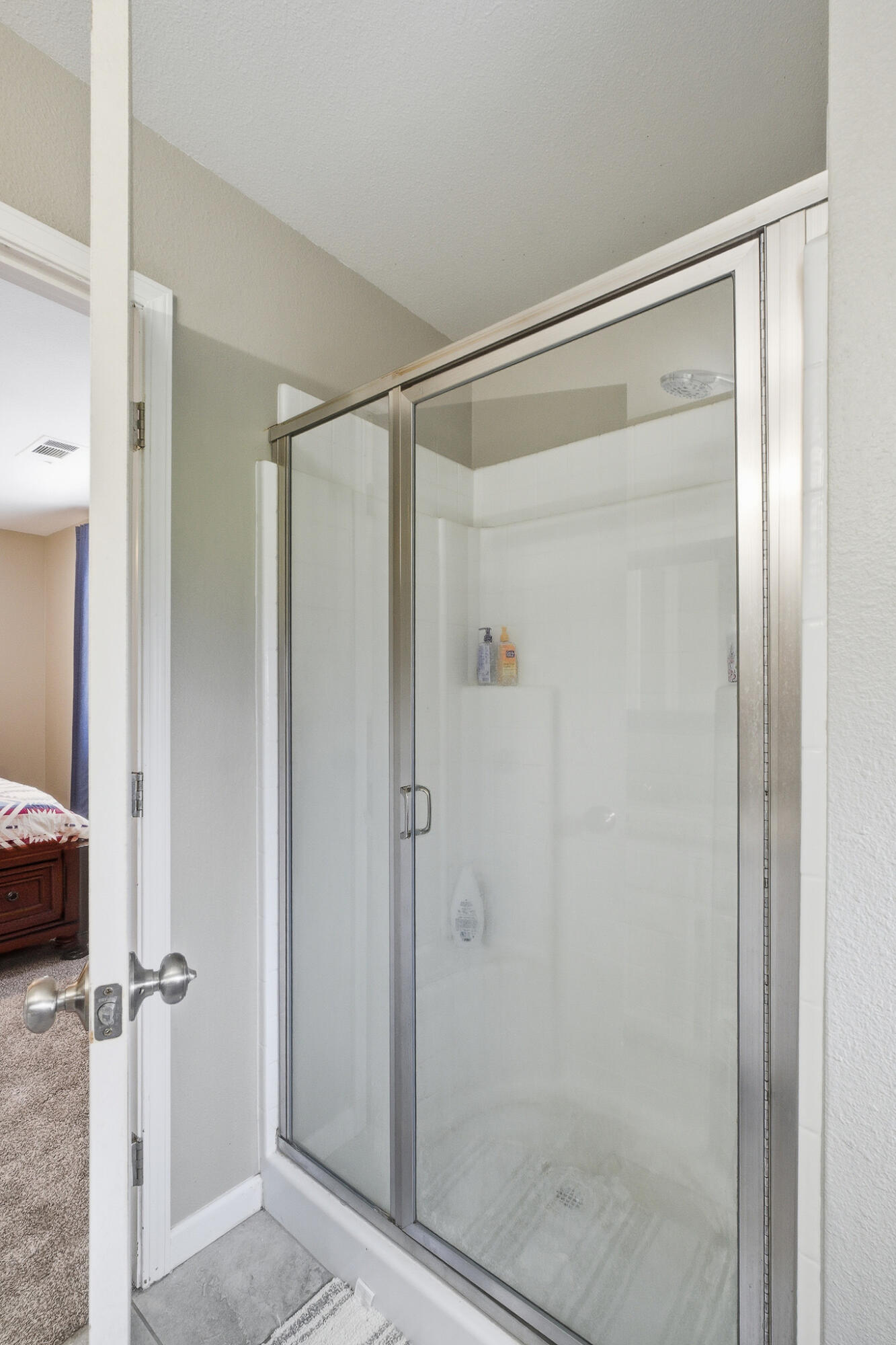 416 Jesse St, Exeter, CA 93221