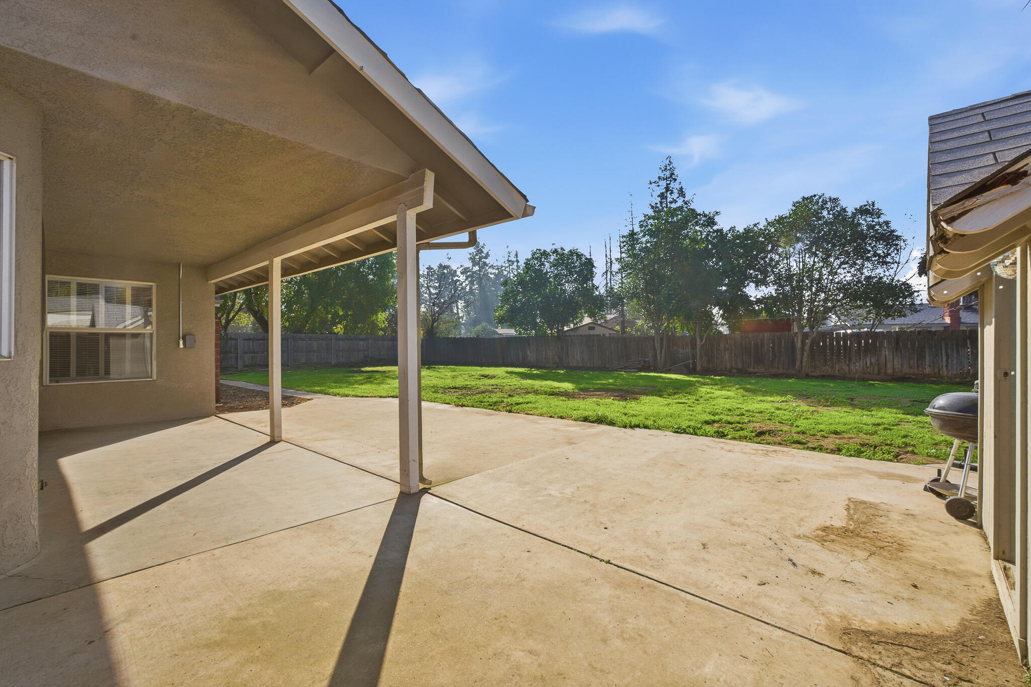 416 Jesse St, Exeter, CA 93221