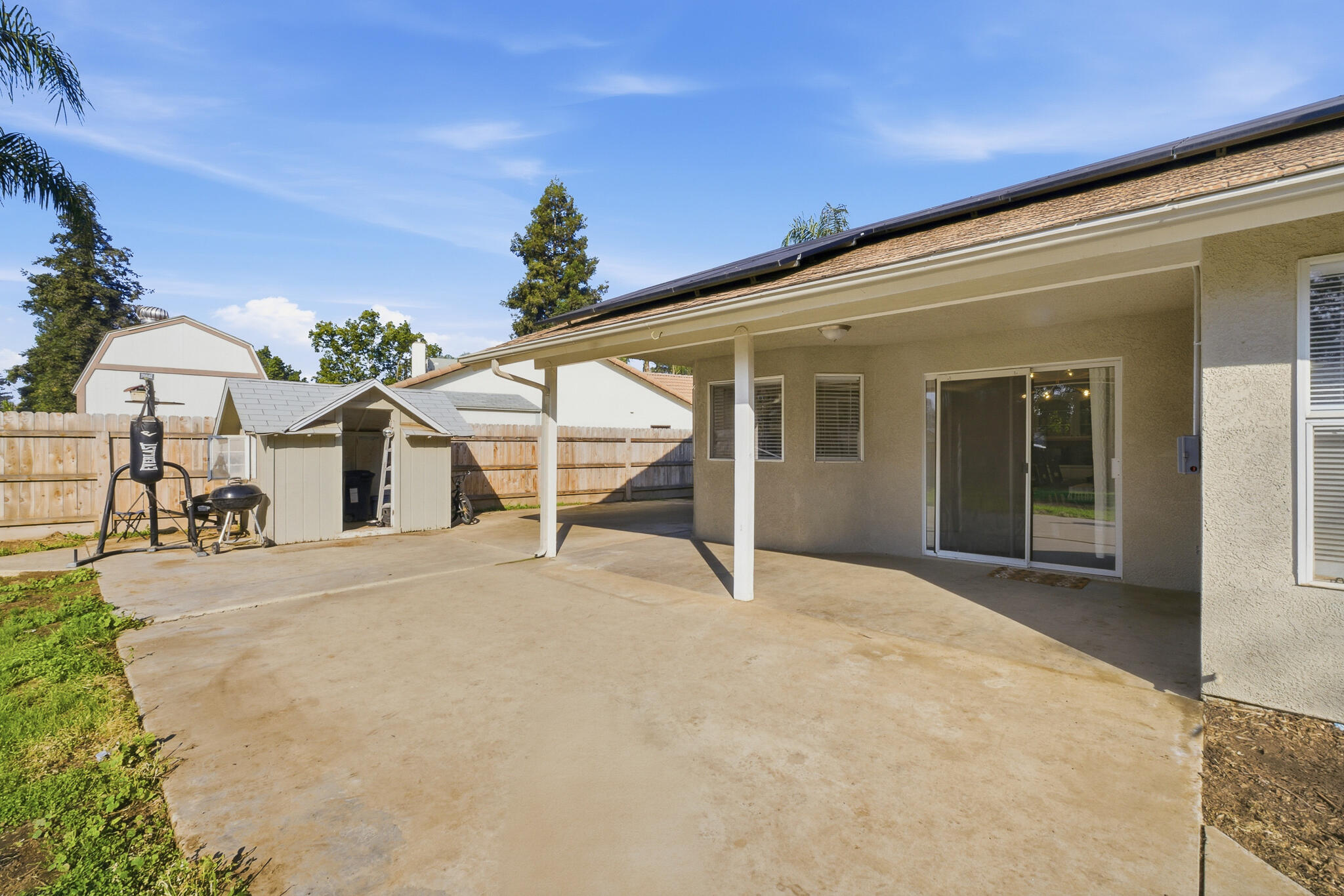 416 Jesse St, Exeter, CA 93221