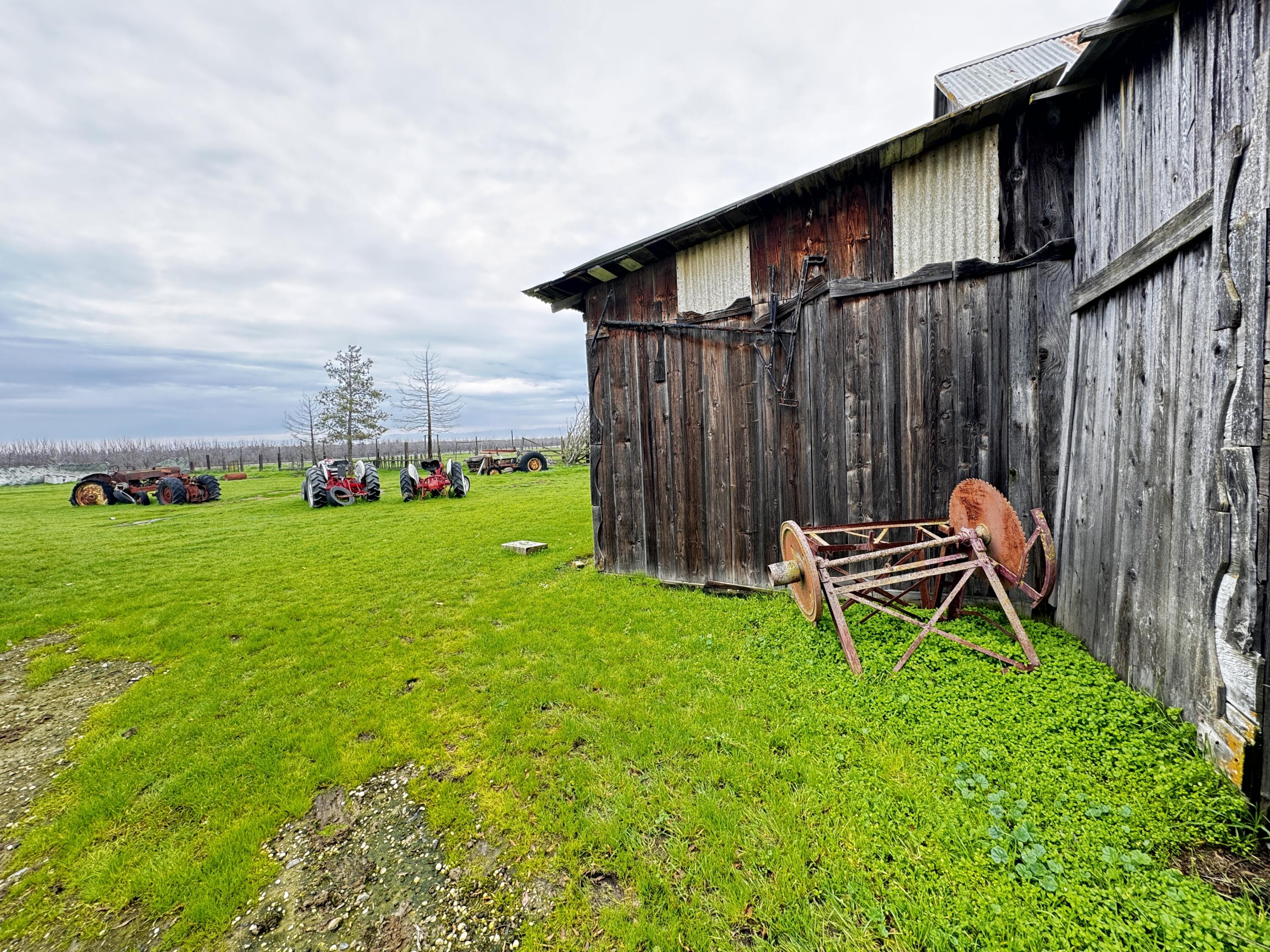 4500 Avenue 308, Visalia, CA 93291