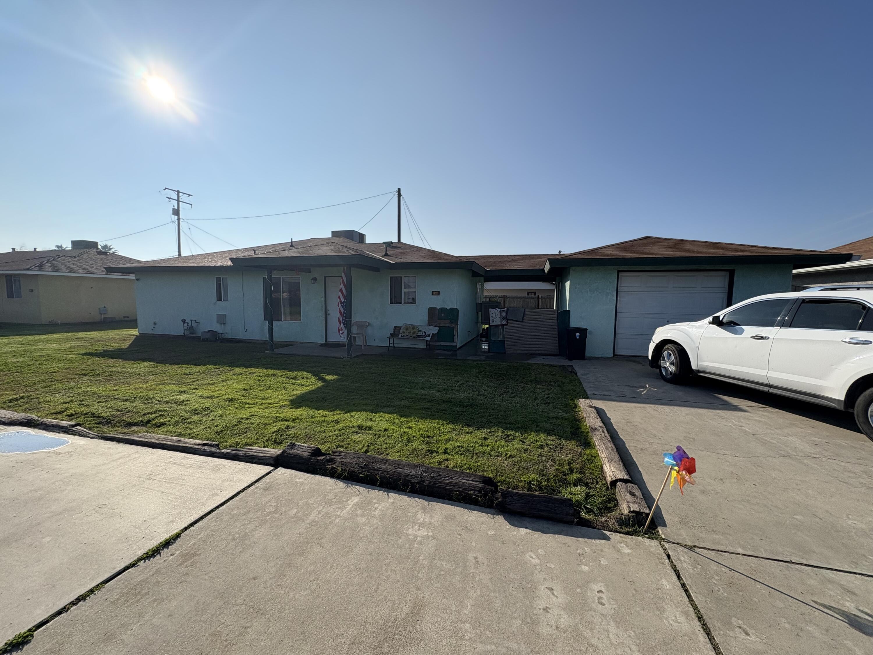 1241 W Putnam Ave #A, Porterville, CA 93257