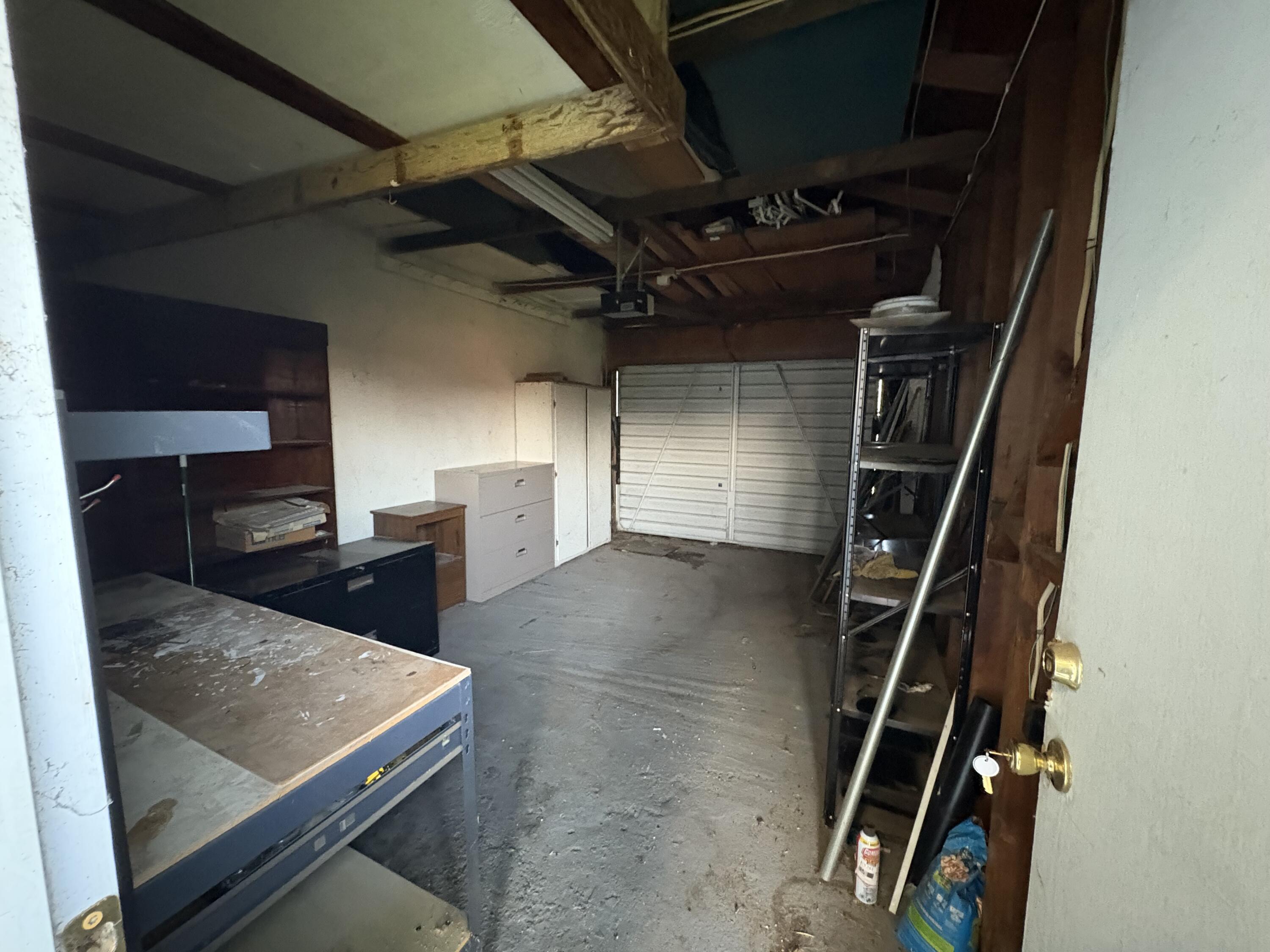 737 W Kanai Ave, Porterville, CA 93257