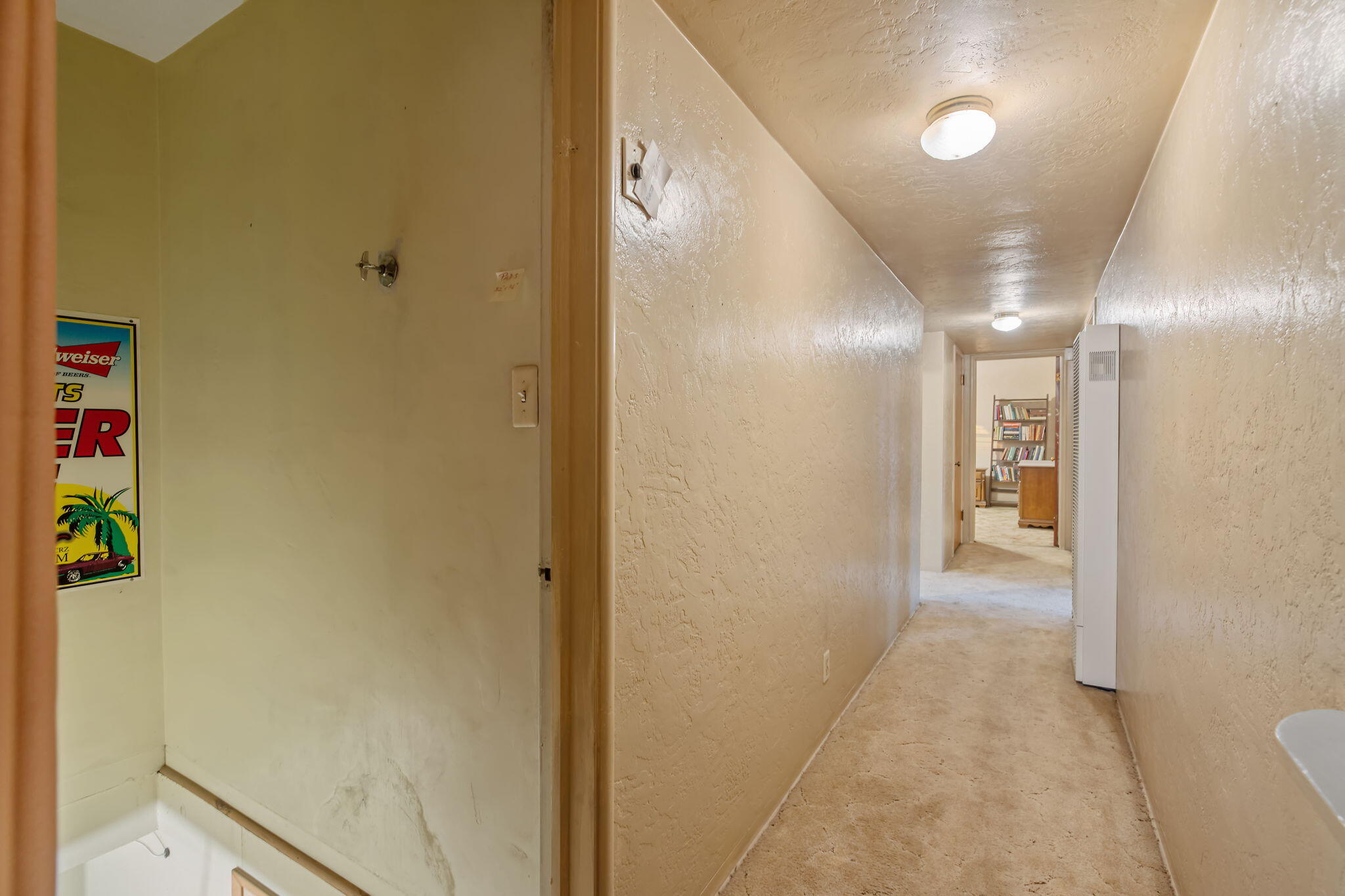 1725 E E Goshen Ave, Visalia, CA 93292