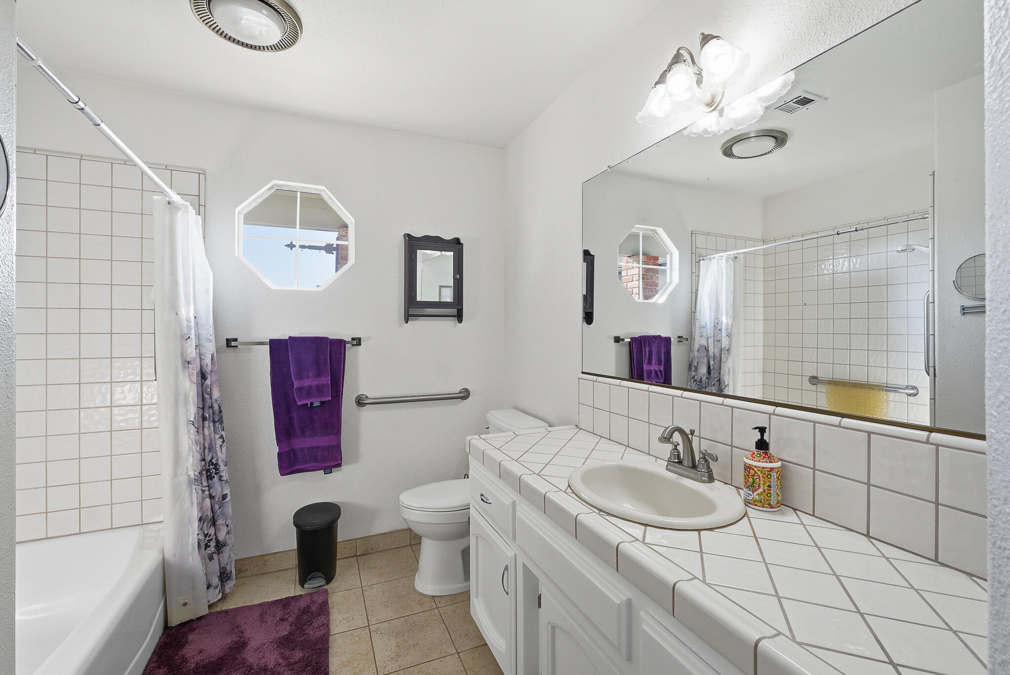 2316 W Roby Ave, Porterville, CA 93257