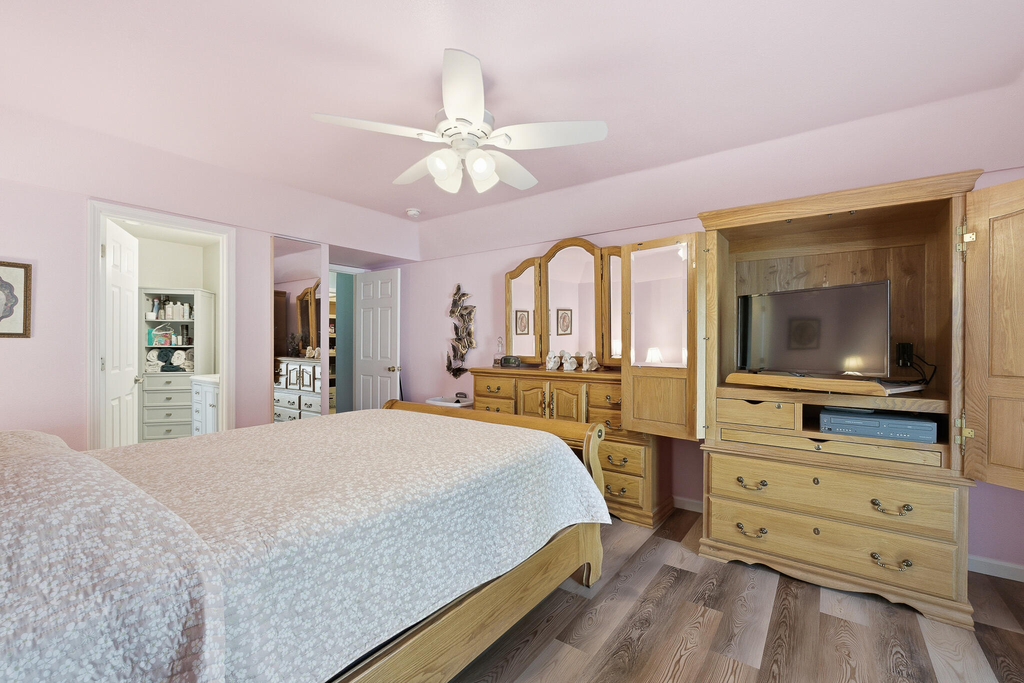 2316 W Roby Ave, Porterville, CA 93257