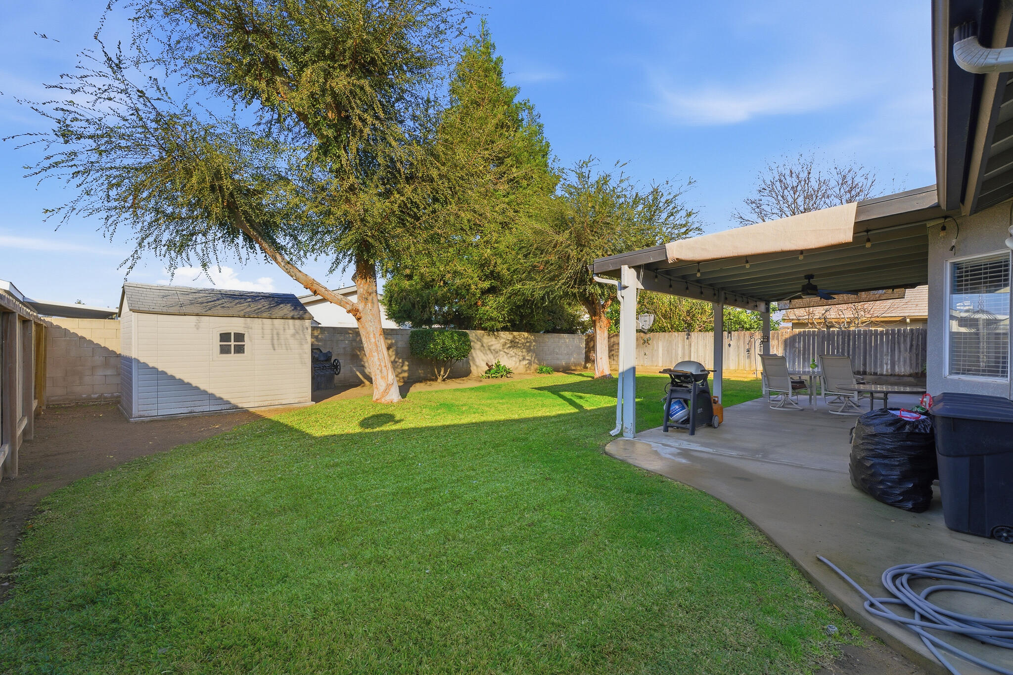 2316 W Roby Ave, Porterville, CA 93257