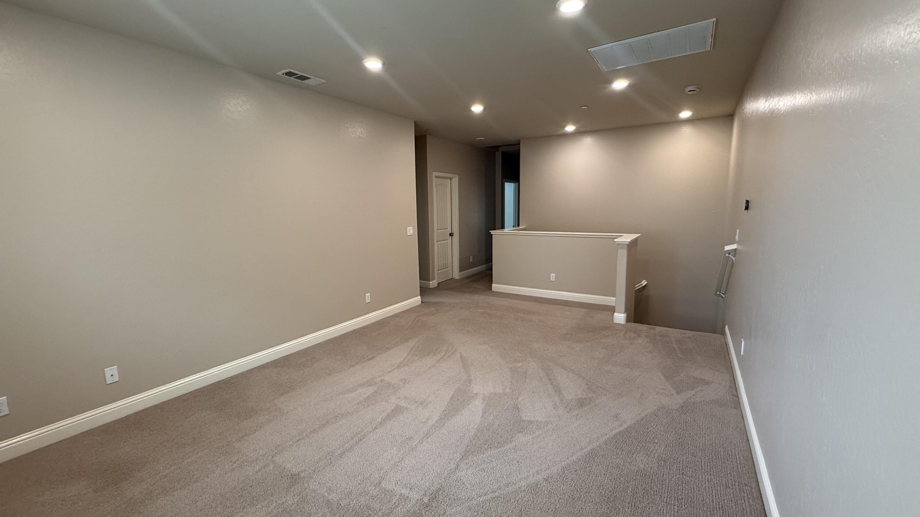 2315 N Elm St, Visalia, CA 93291