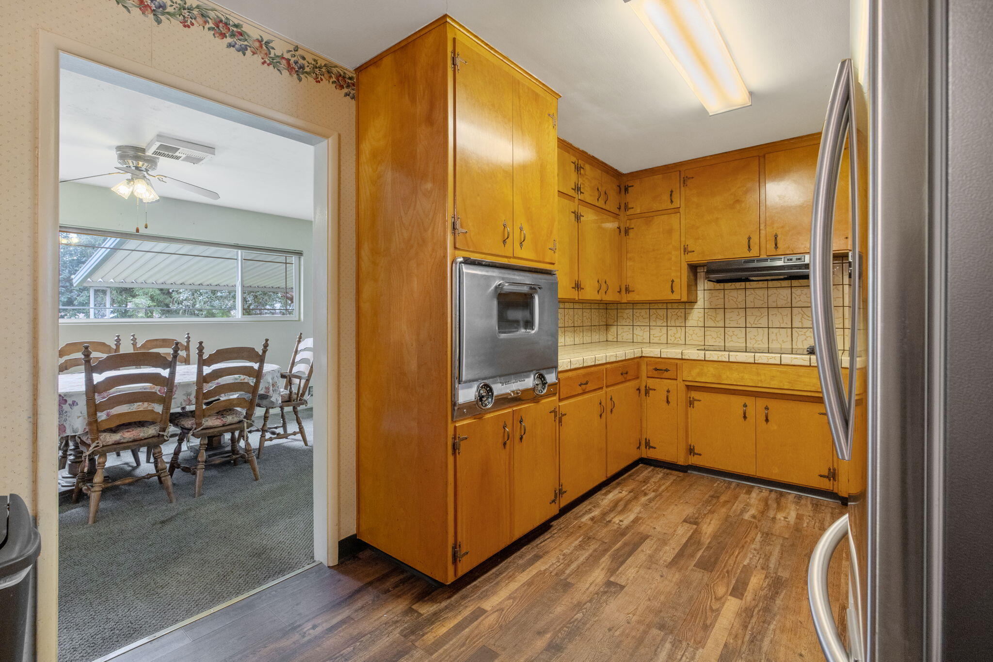 479 E Sandra Ave, Tulare, CA 93274