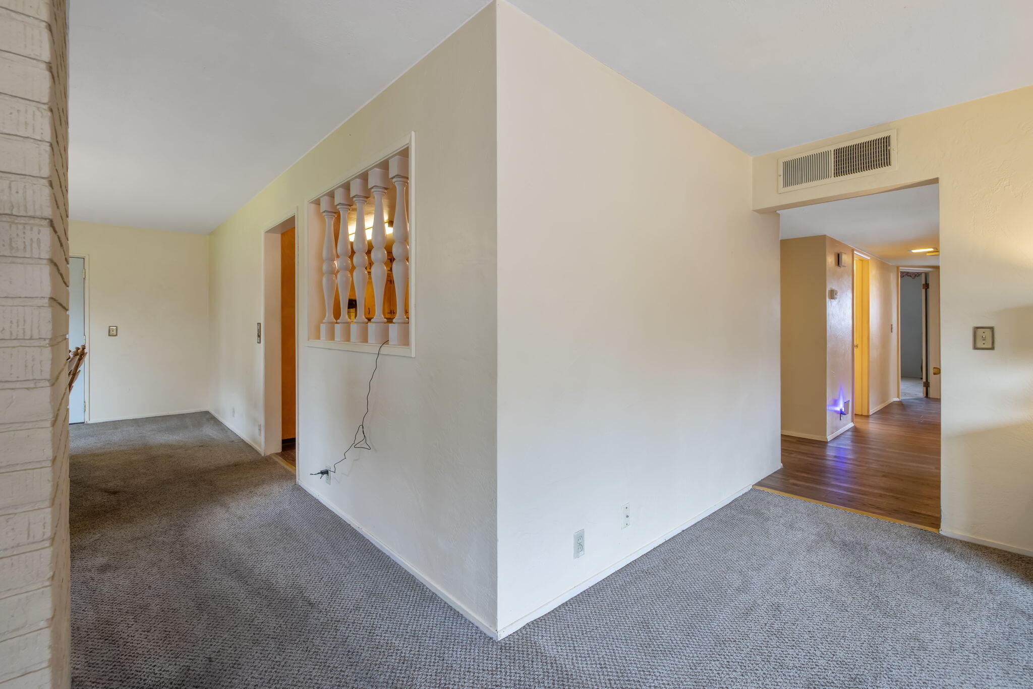 479 E Sandra Ave, Tulare, CA 93274