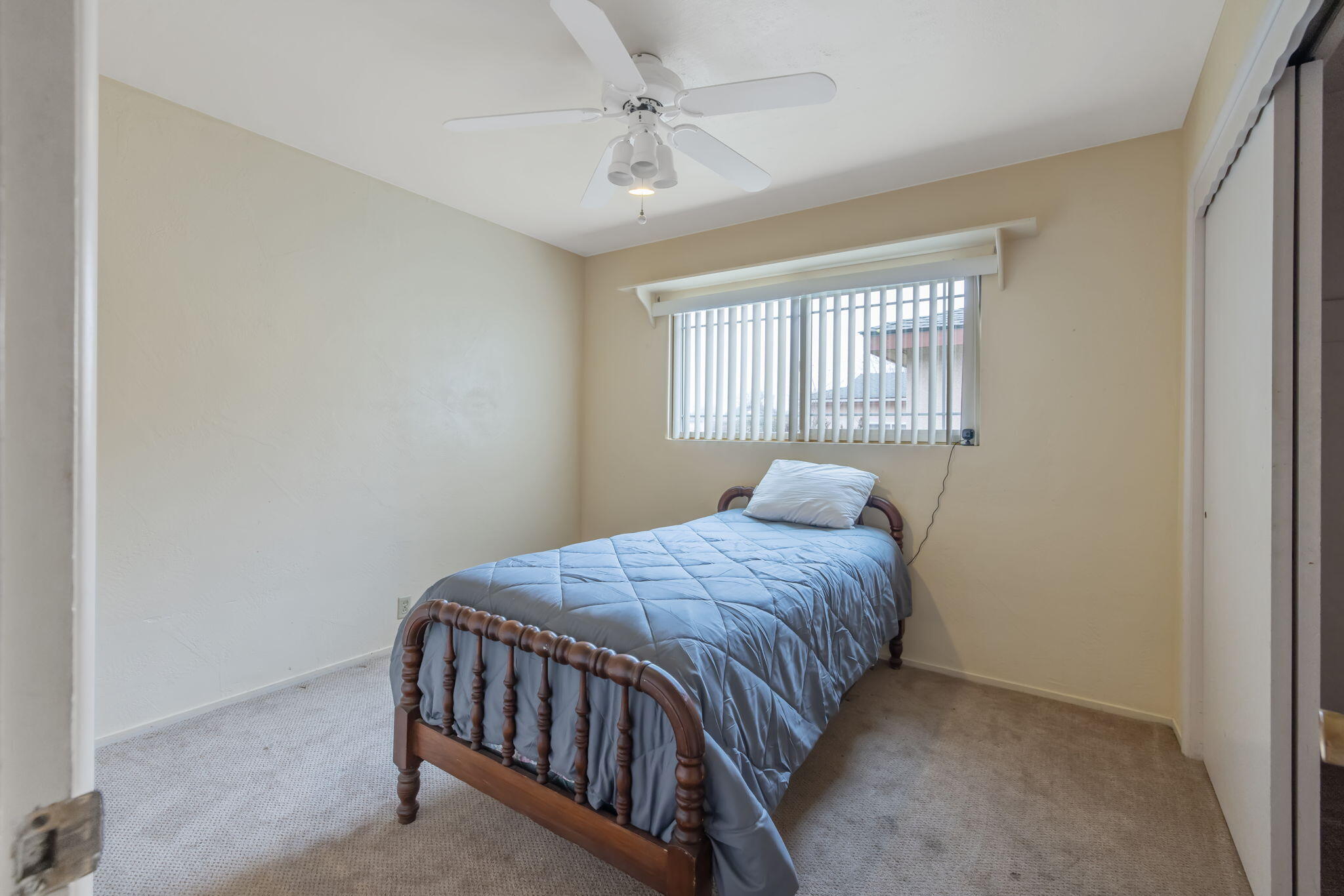 479 E Sandra Ave, Tulare, CA 93274