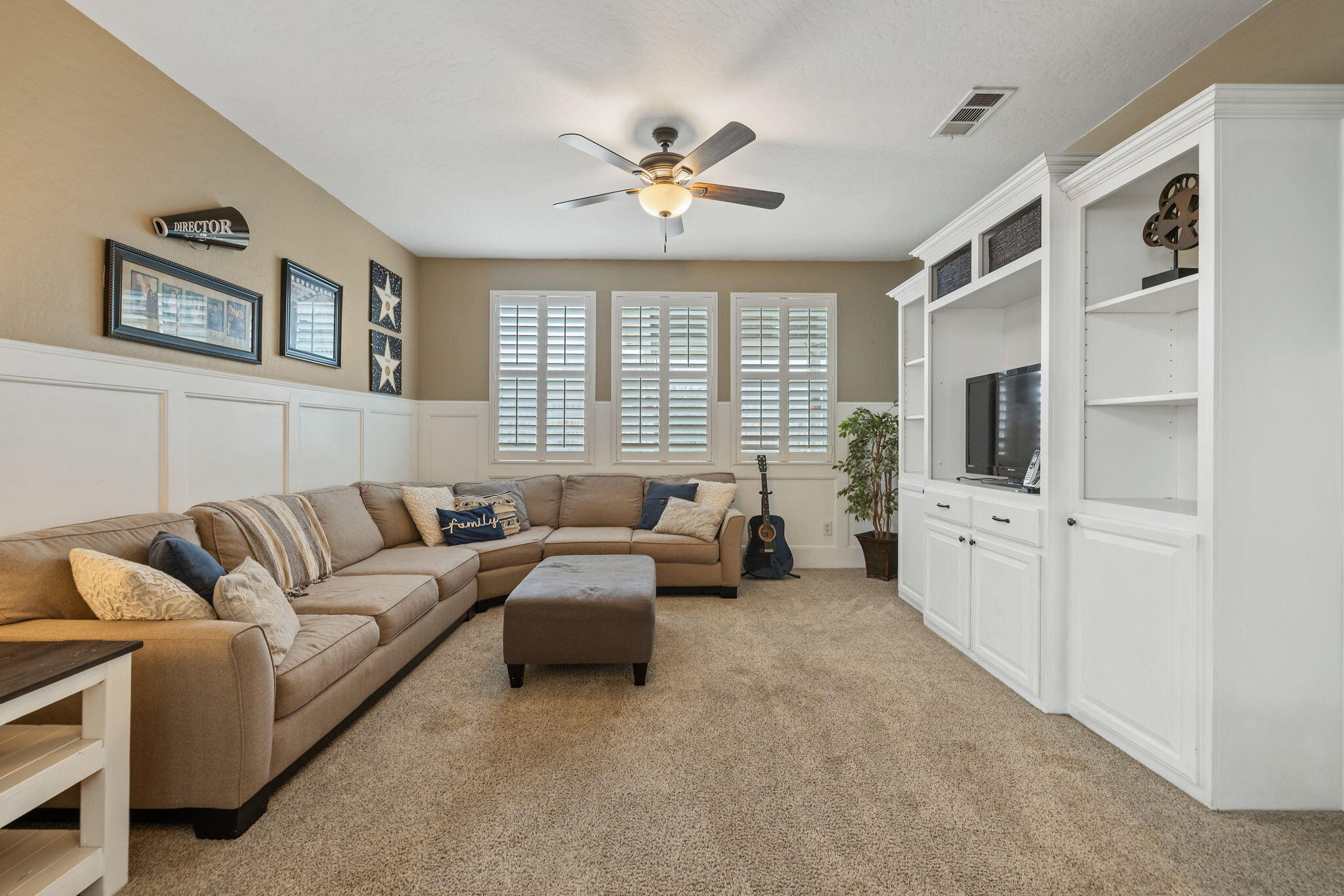 1823 Rothschild Ave, Tulare, CA 93274