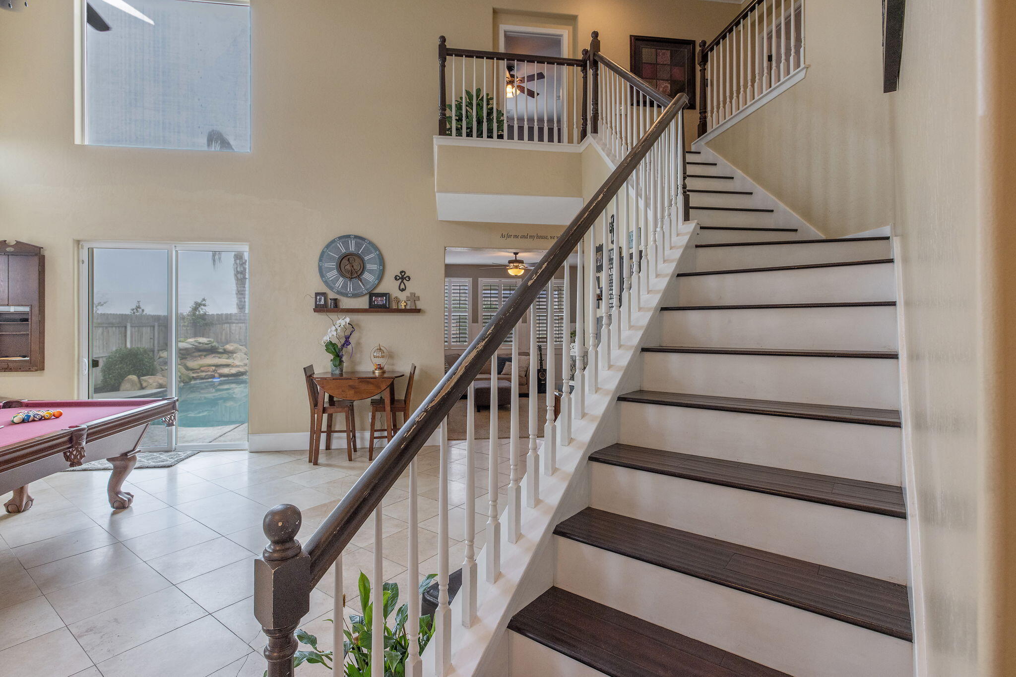 1823 Rothschild Ave, Tulare, CA 93274