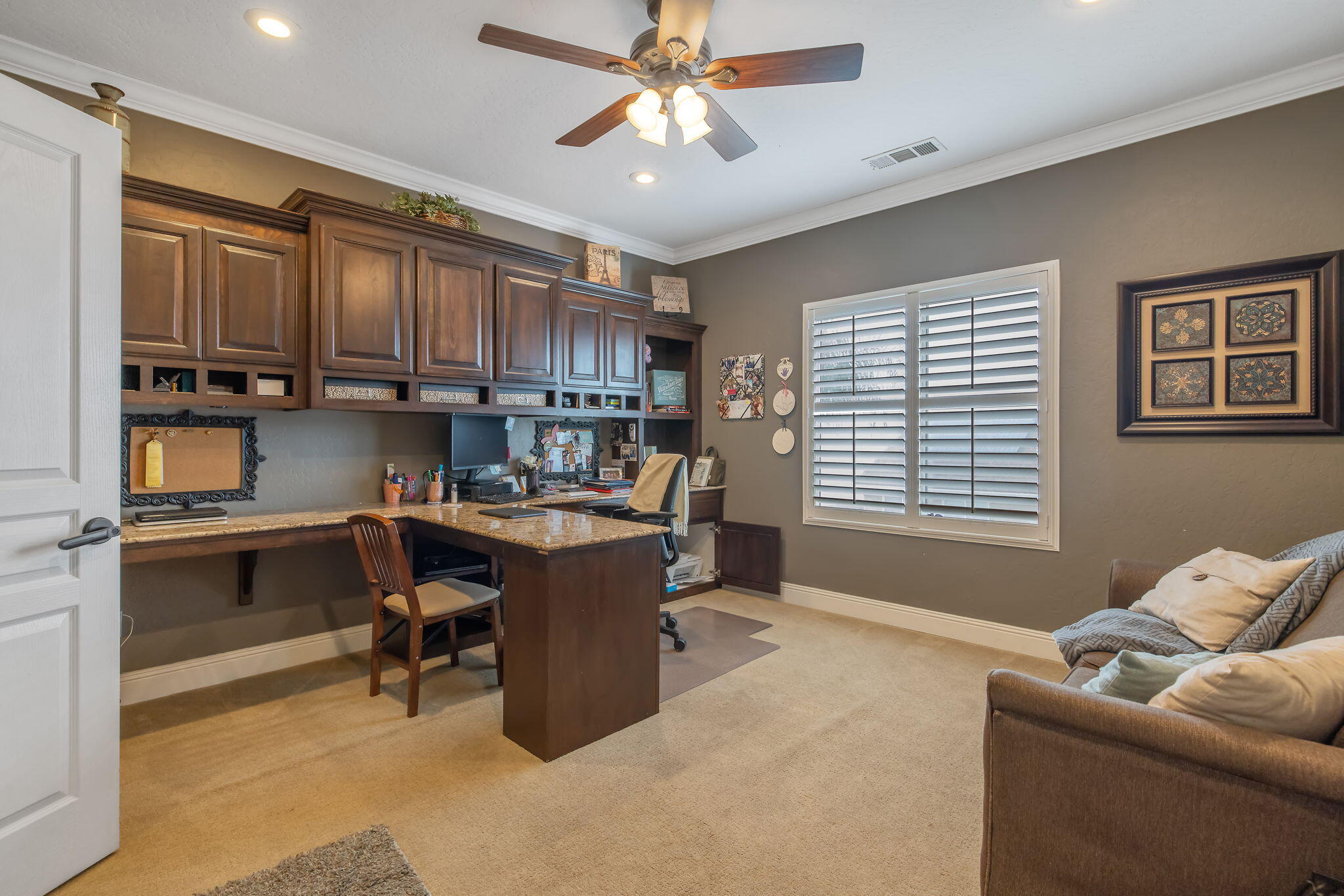 1823 Rothschild Ave, Tulare, CA 93274