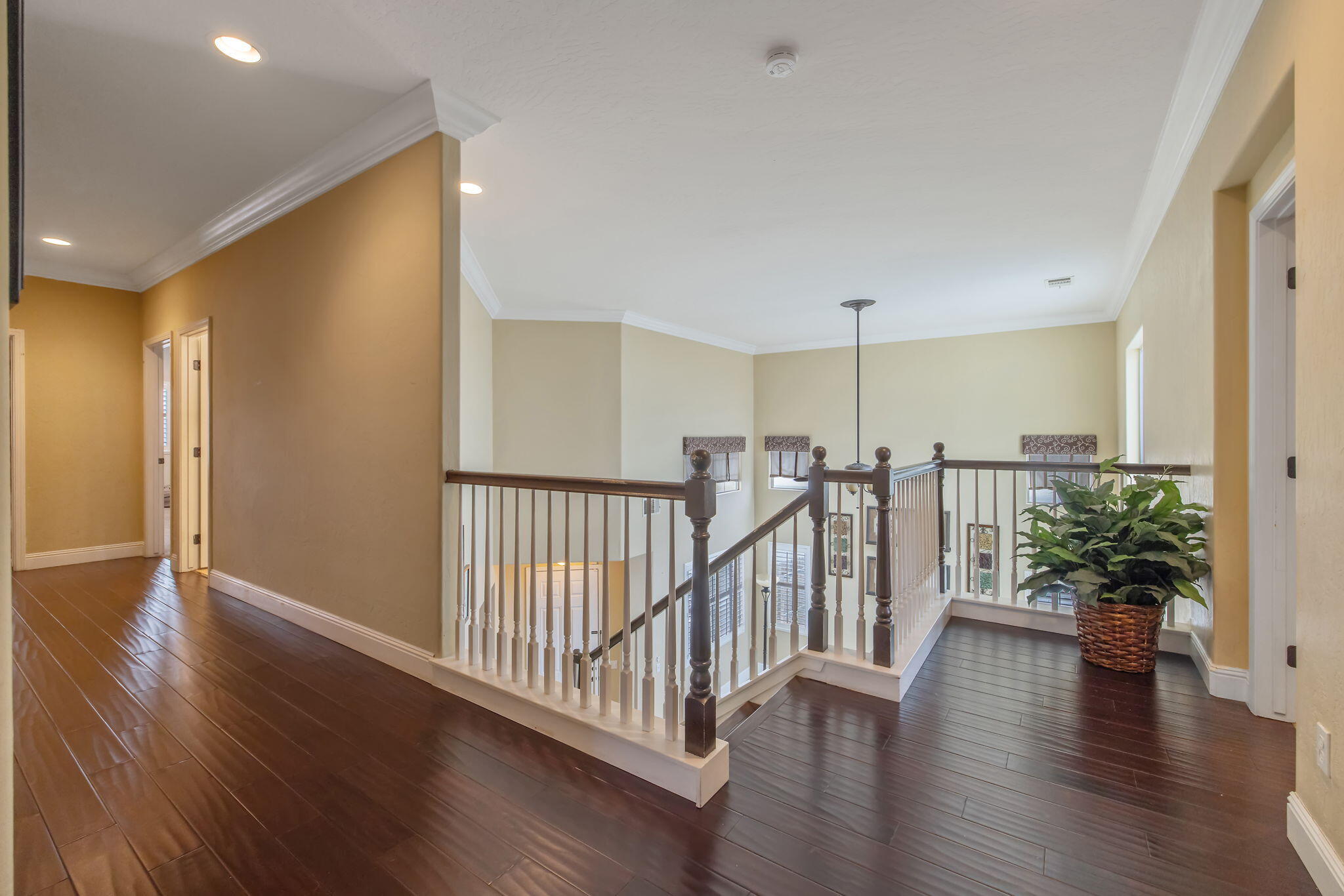 1823 Rothschild Ave, Tulare, CA 93274