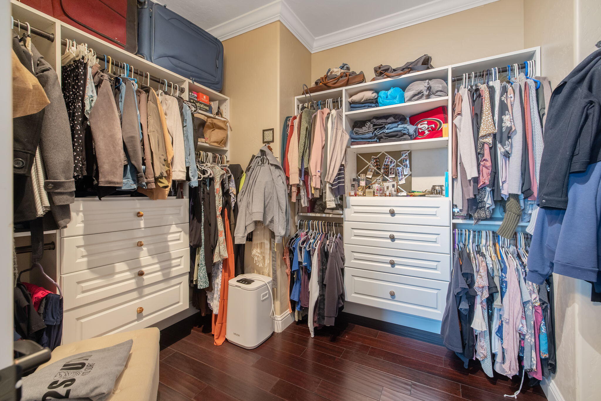 1823 Rothschild Ave, Tulare, CA 93274