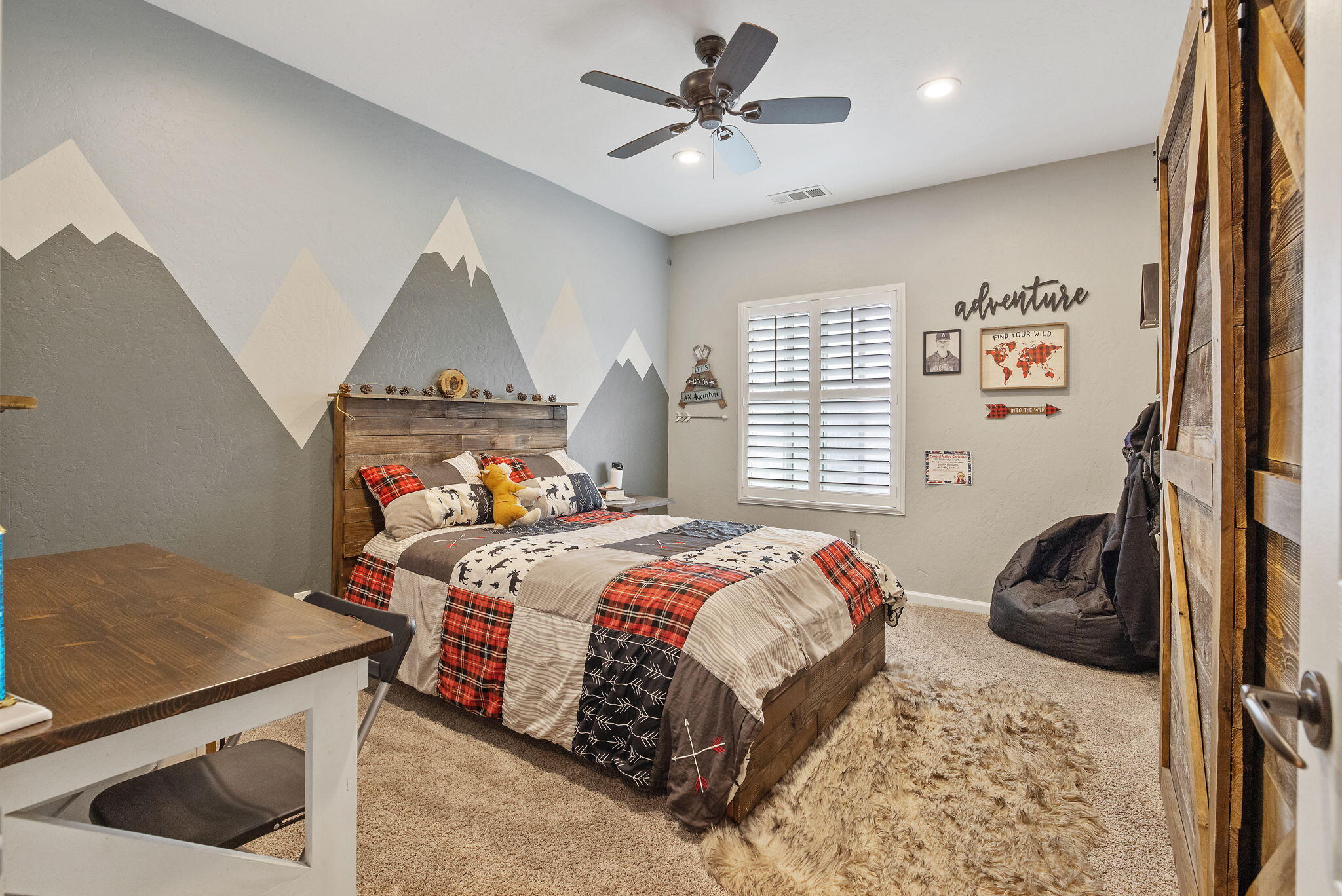 1823 Rothschild Ave, Tulare, CA 93274