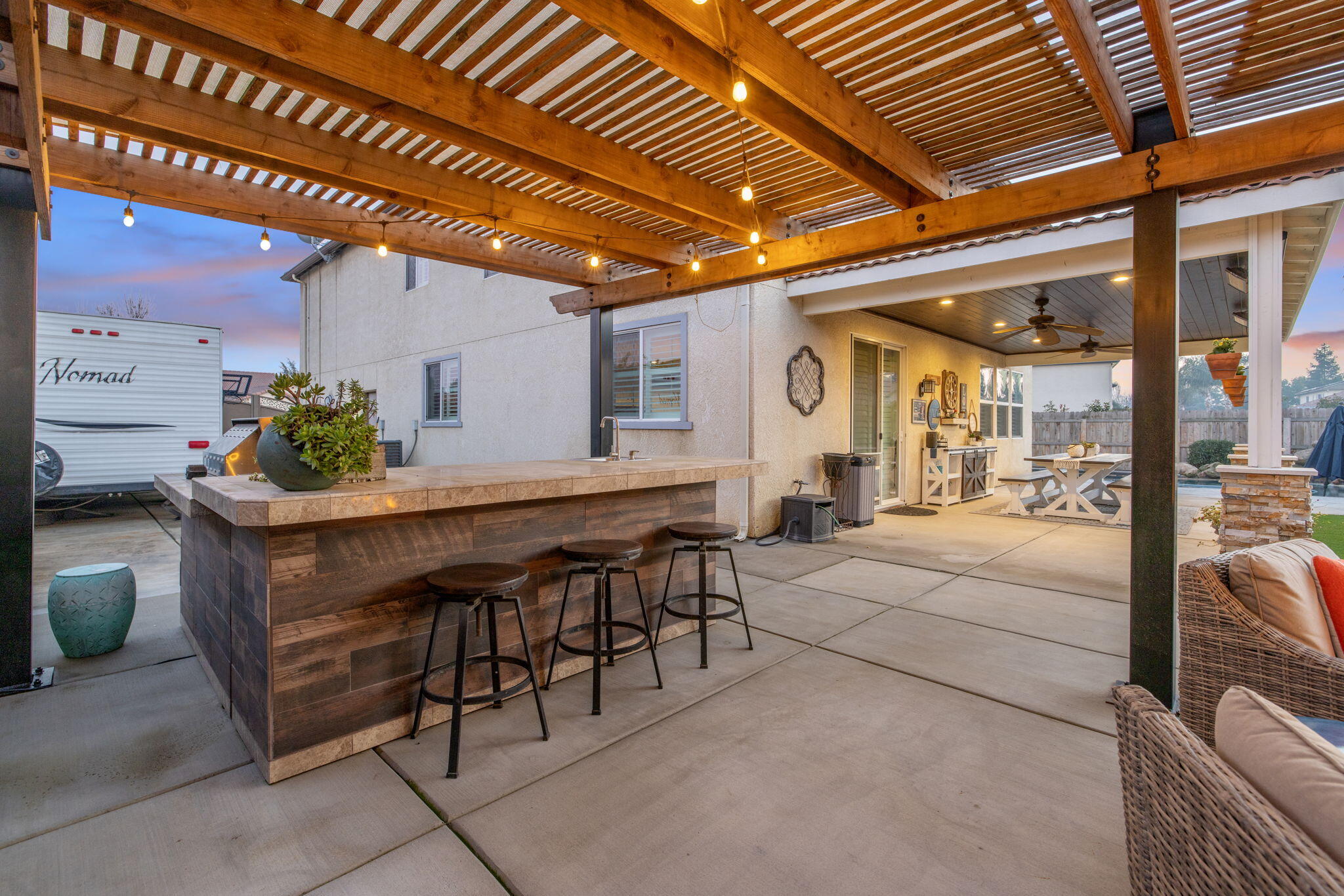 1823 Rothschild Ave, Tulare, CA 93274