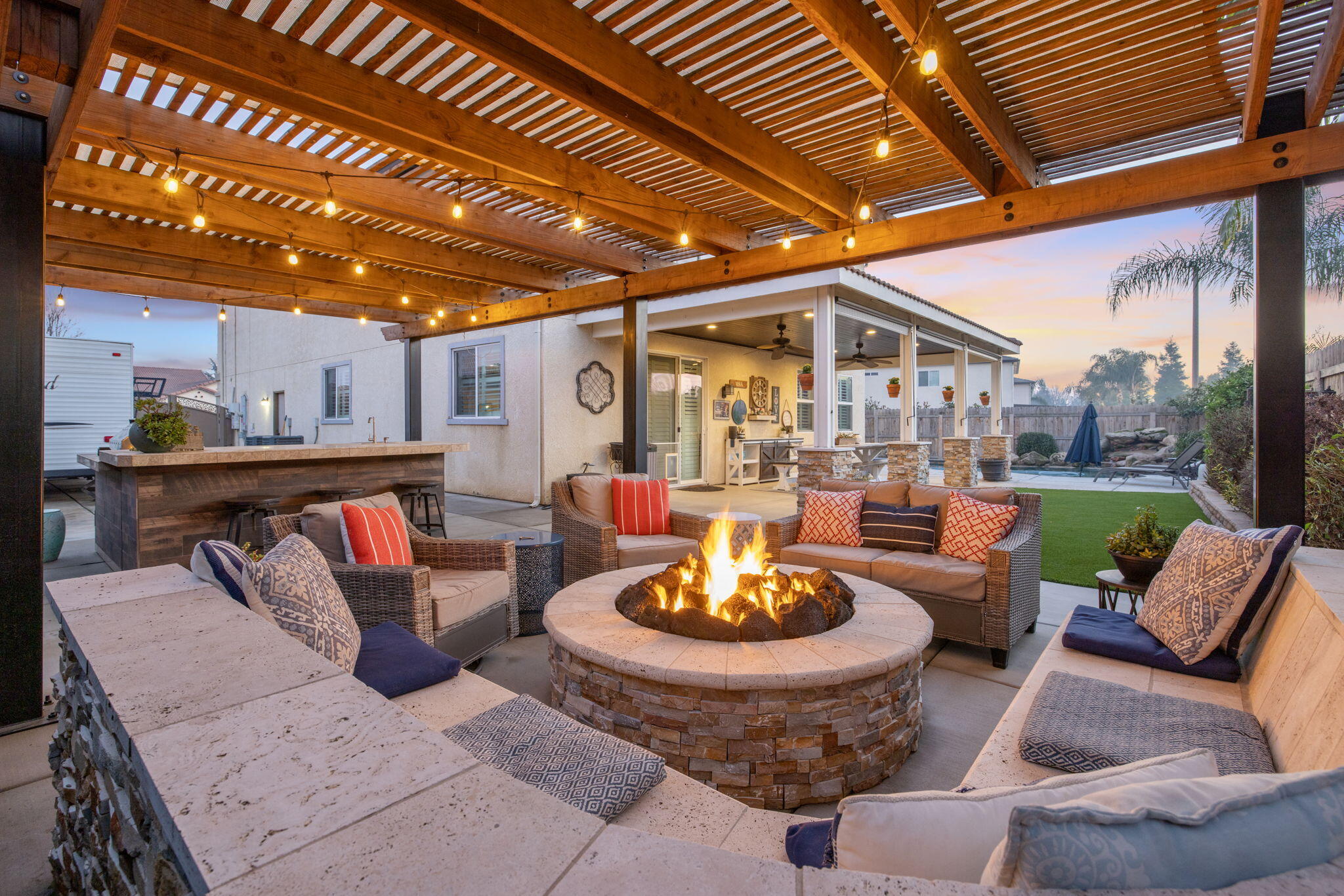 1823 Rothschild Ave, Tulare, CA 93274