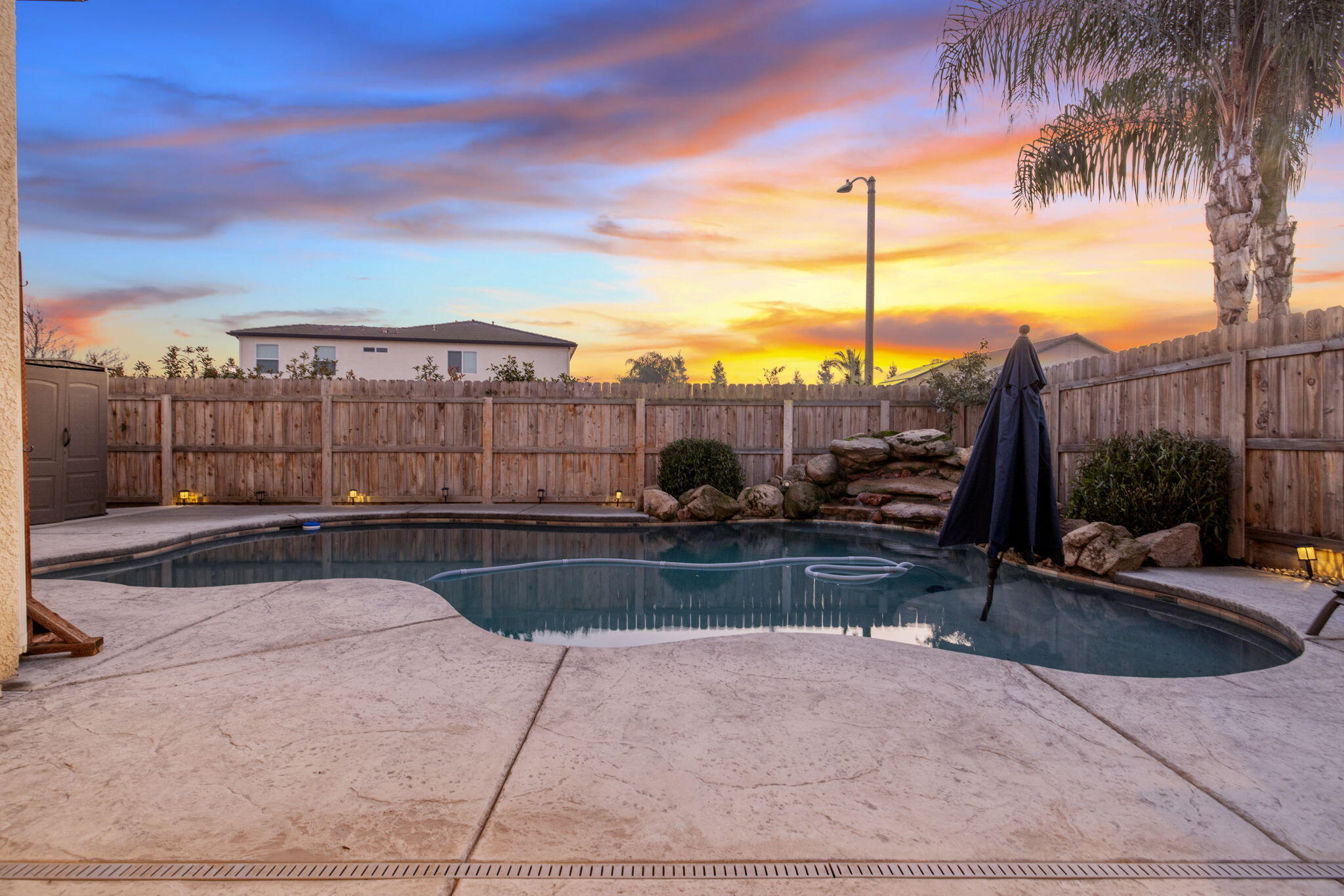 1823 Rothschild Ave, Tulare, CA 93274