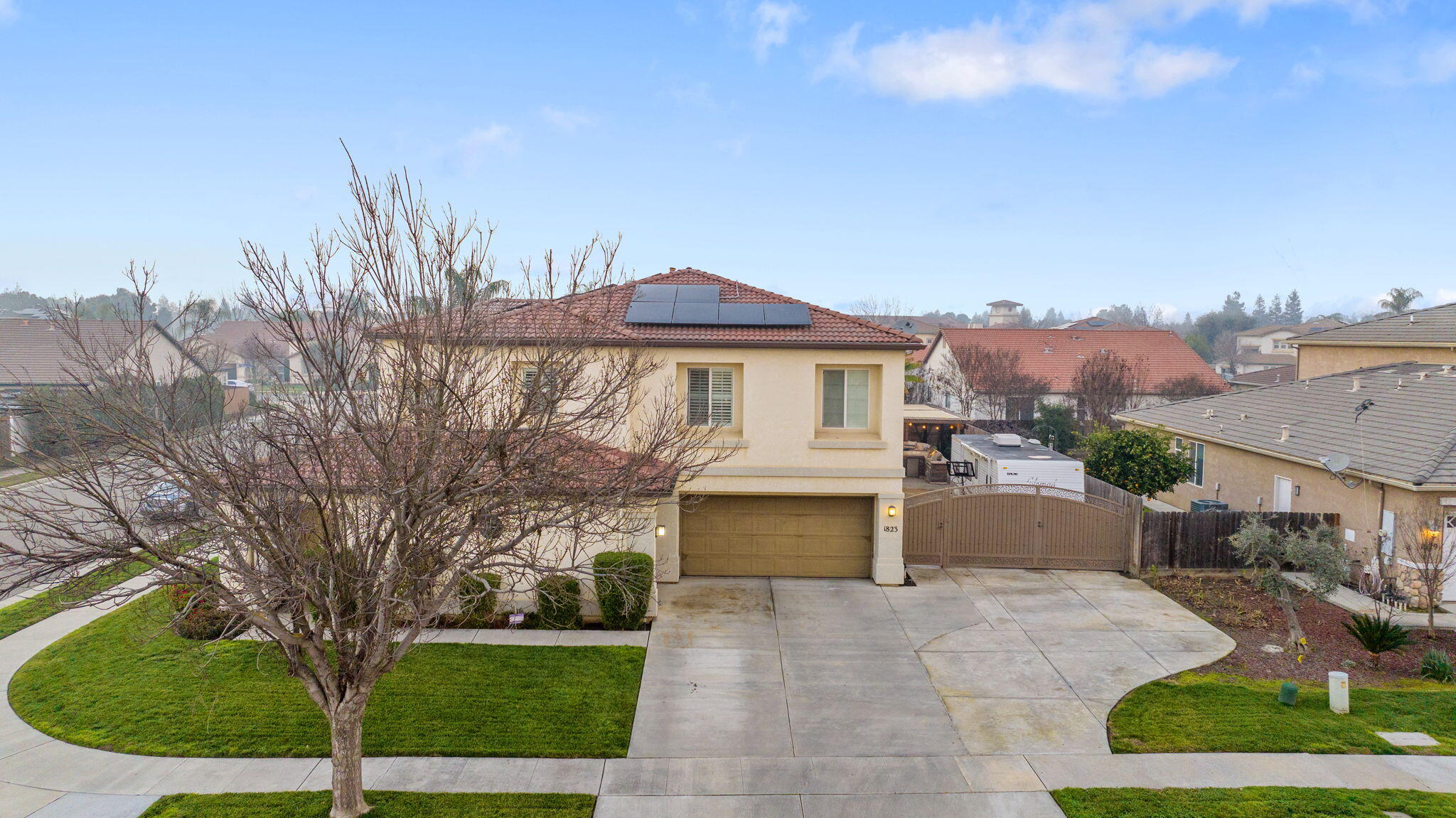 1823 Rothschild Ave, Tulare, CA 93274