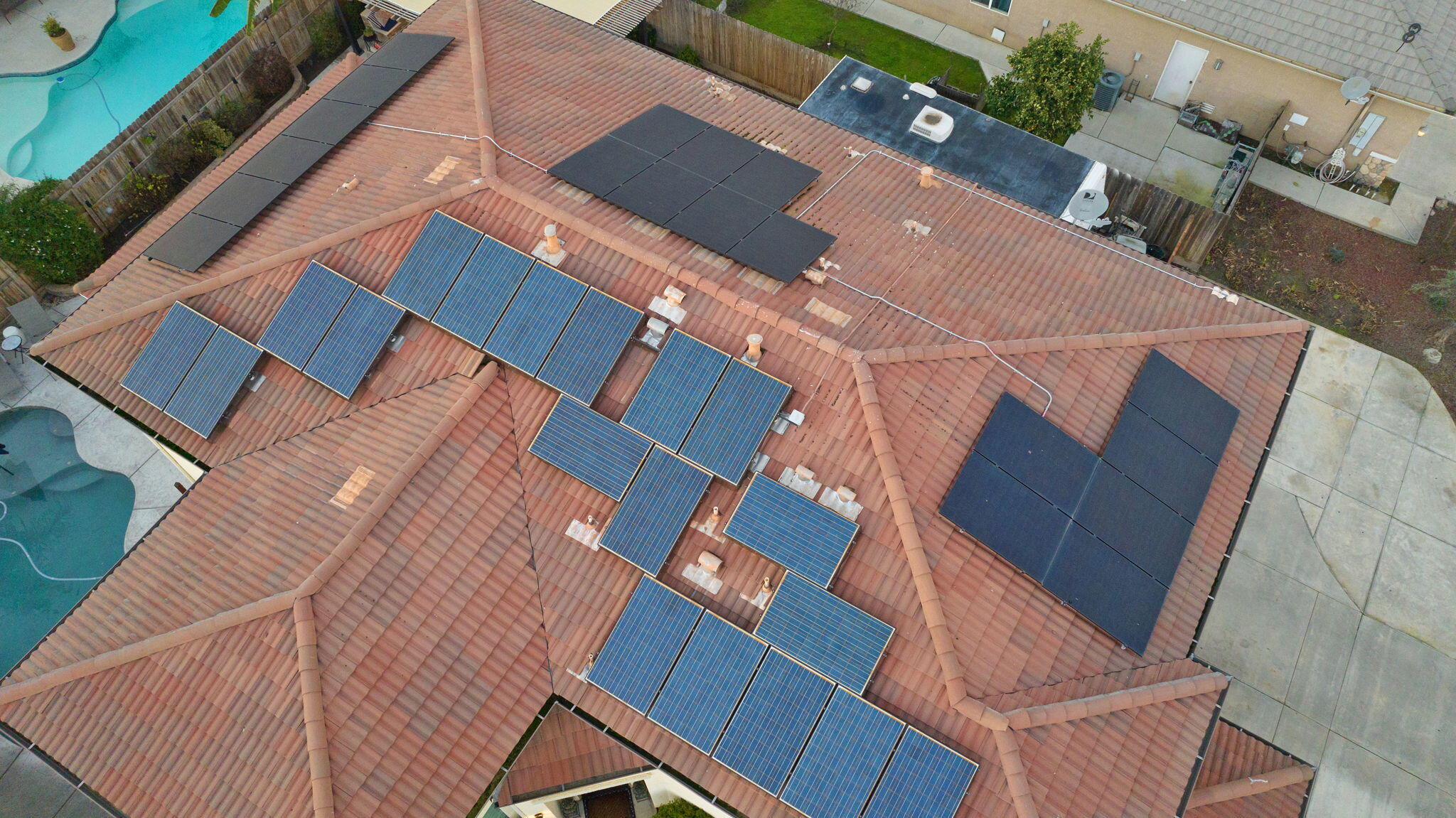 1823 Rothschild Ave, Tulare, CA 93274