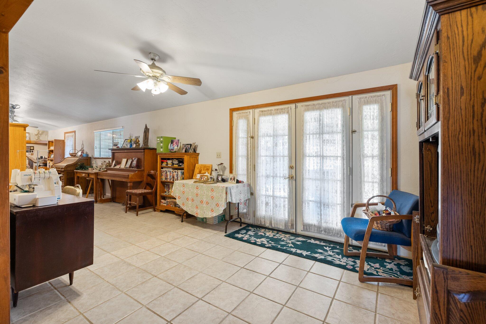 29979 Rd 196, Exeter, CA 93221