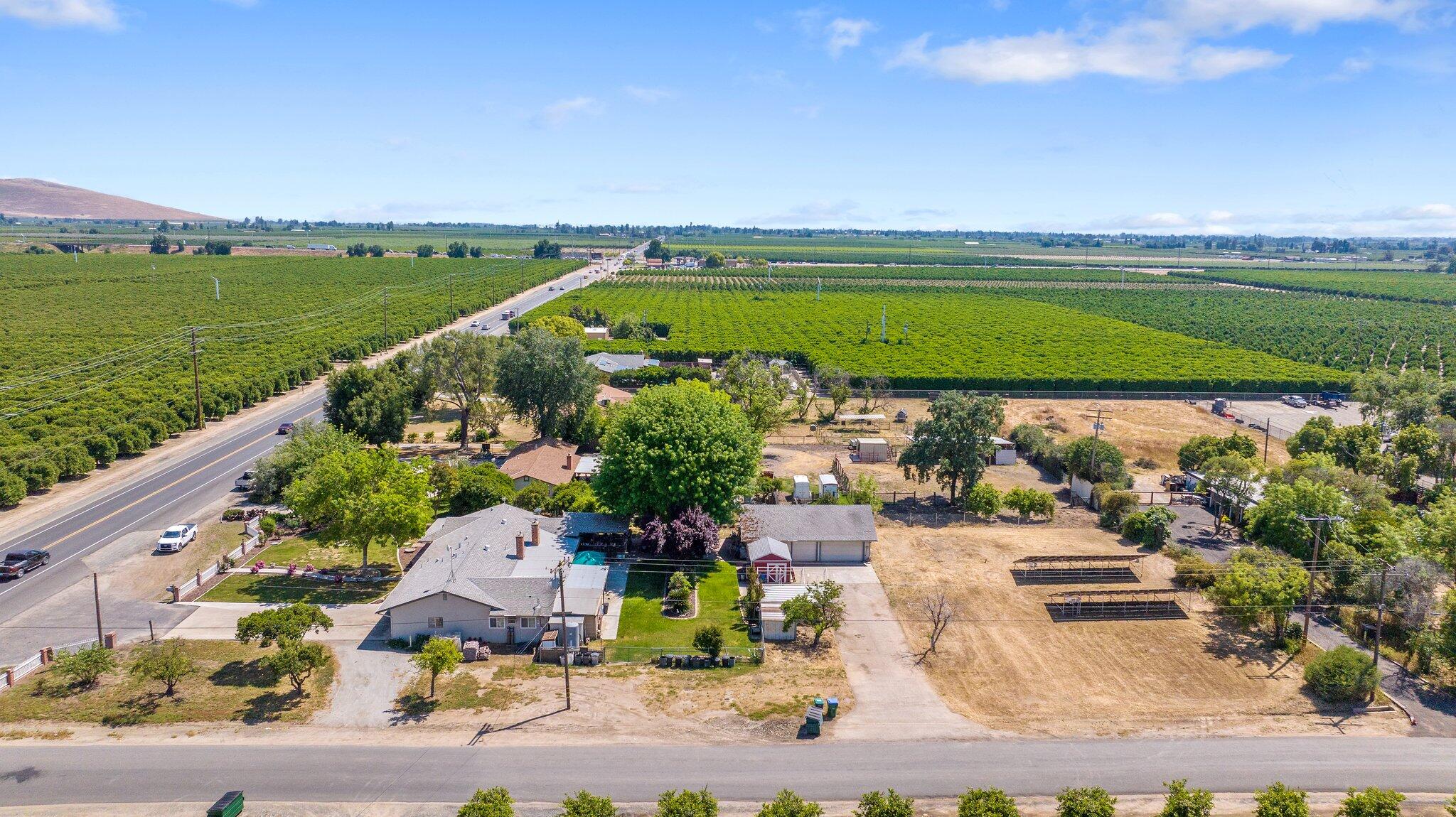 29979 Rd 196, Exeter, CA 93221