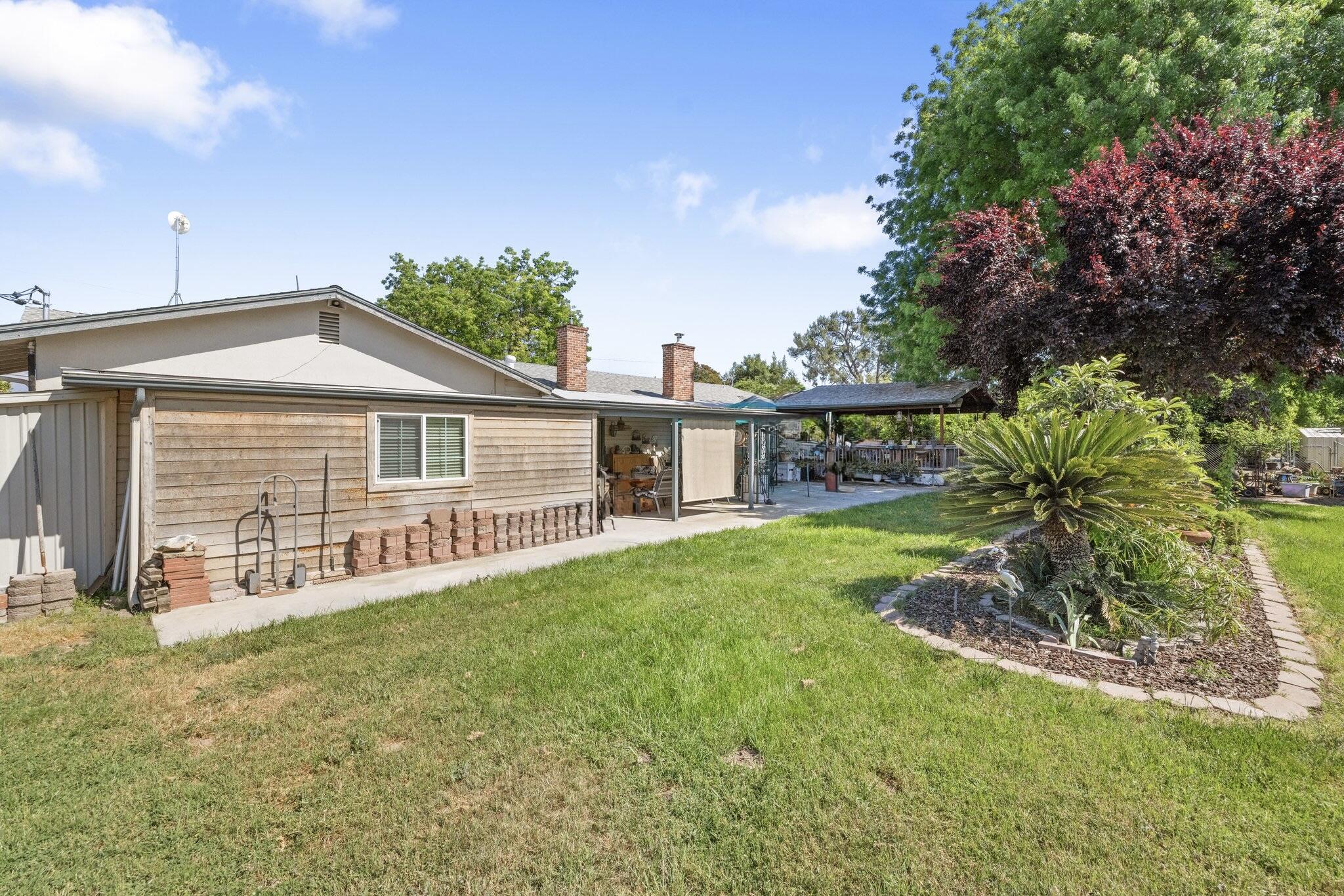 29979 Rd 196, Exeter, CA 93221