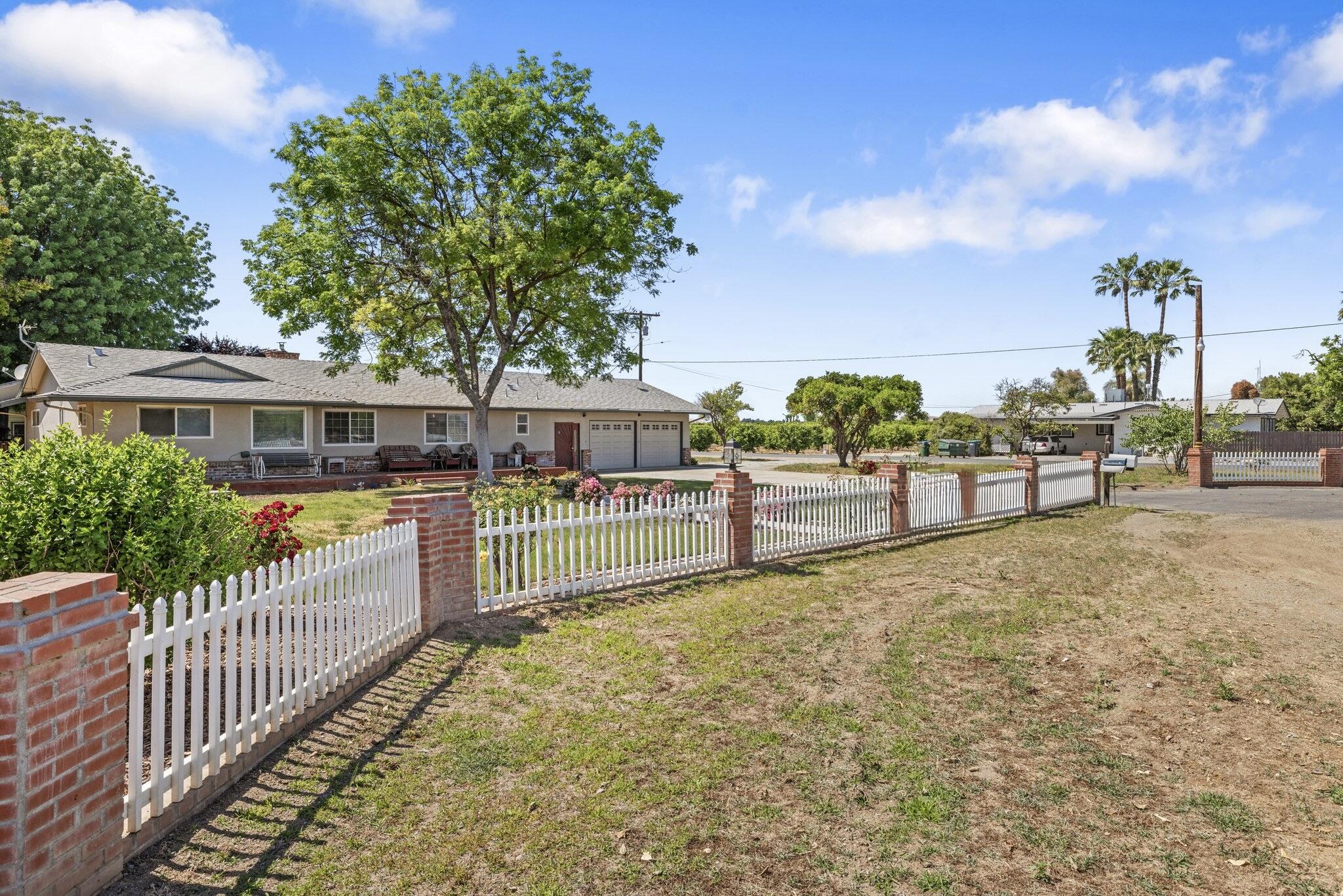 29979 Rd 196, Exeter, CA 93221
