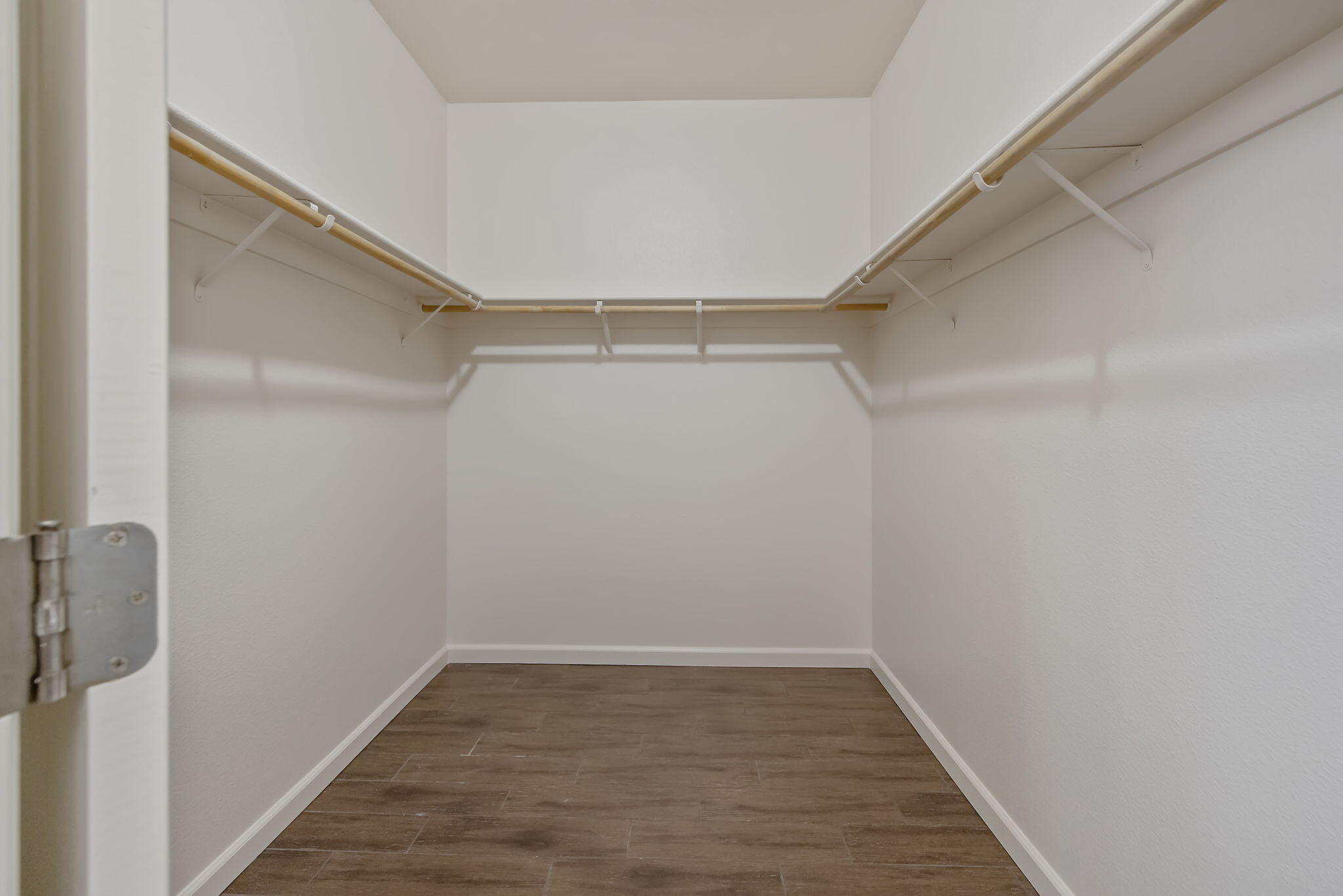 3047 S La Mesa Ct, Visalia, CA 93292