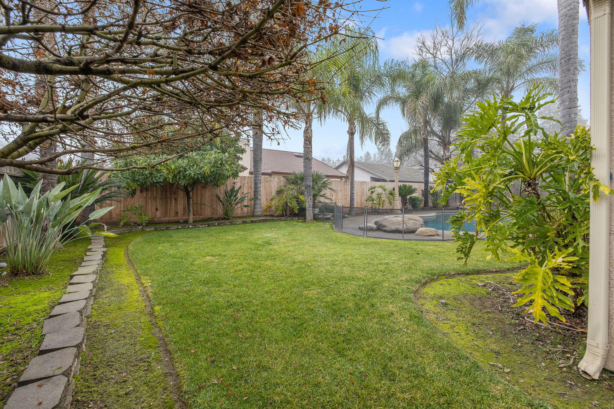3047 S La Mesa Ct, Visalia, CA 93292