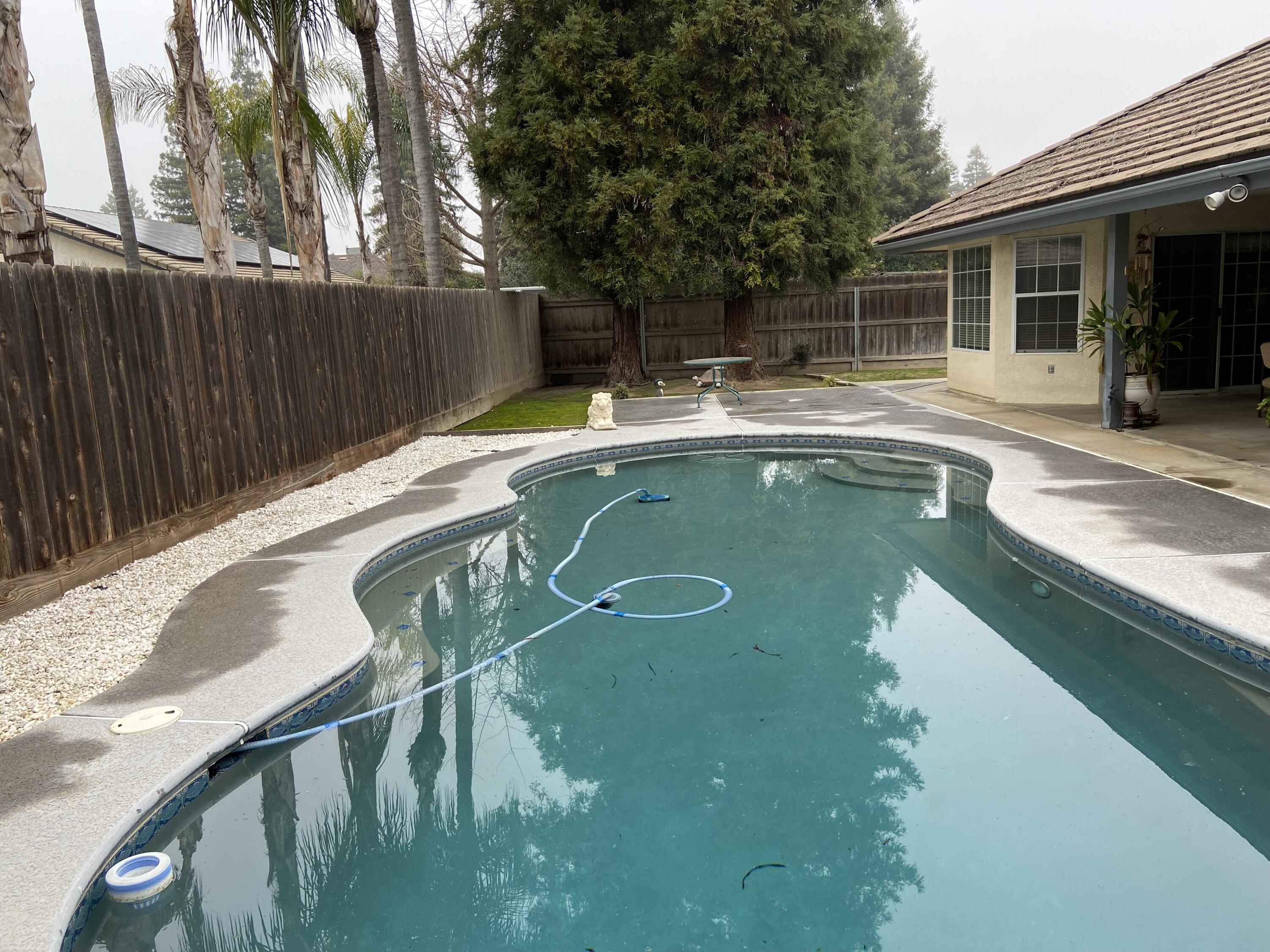 415 Colby Pl, Porterville, CA 93257
