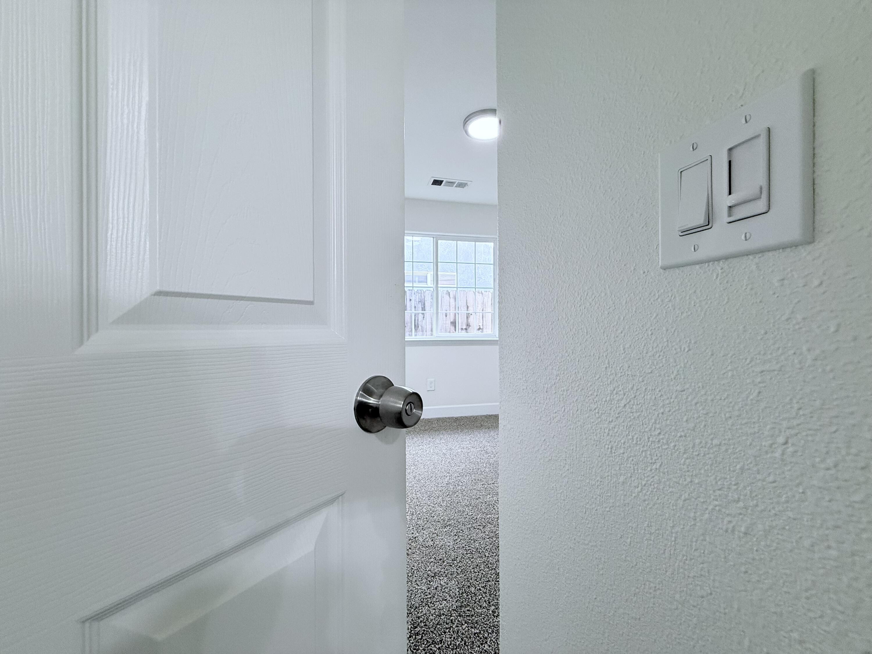 429 S Sacramento St, Tulare, CA 93274