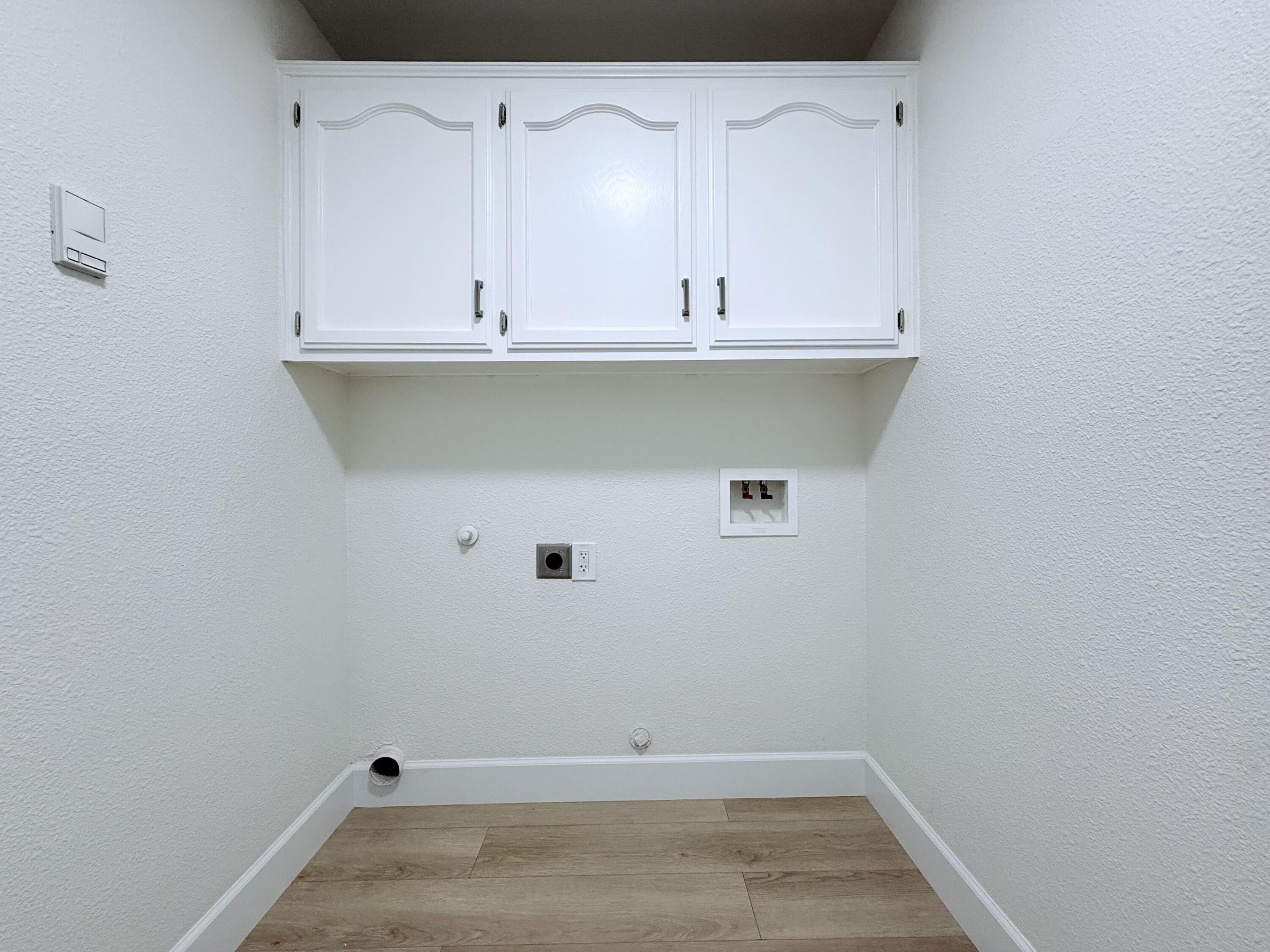 429 S Sacramento St, Tulare, CA 93274