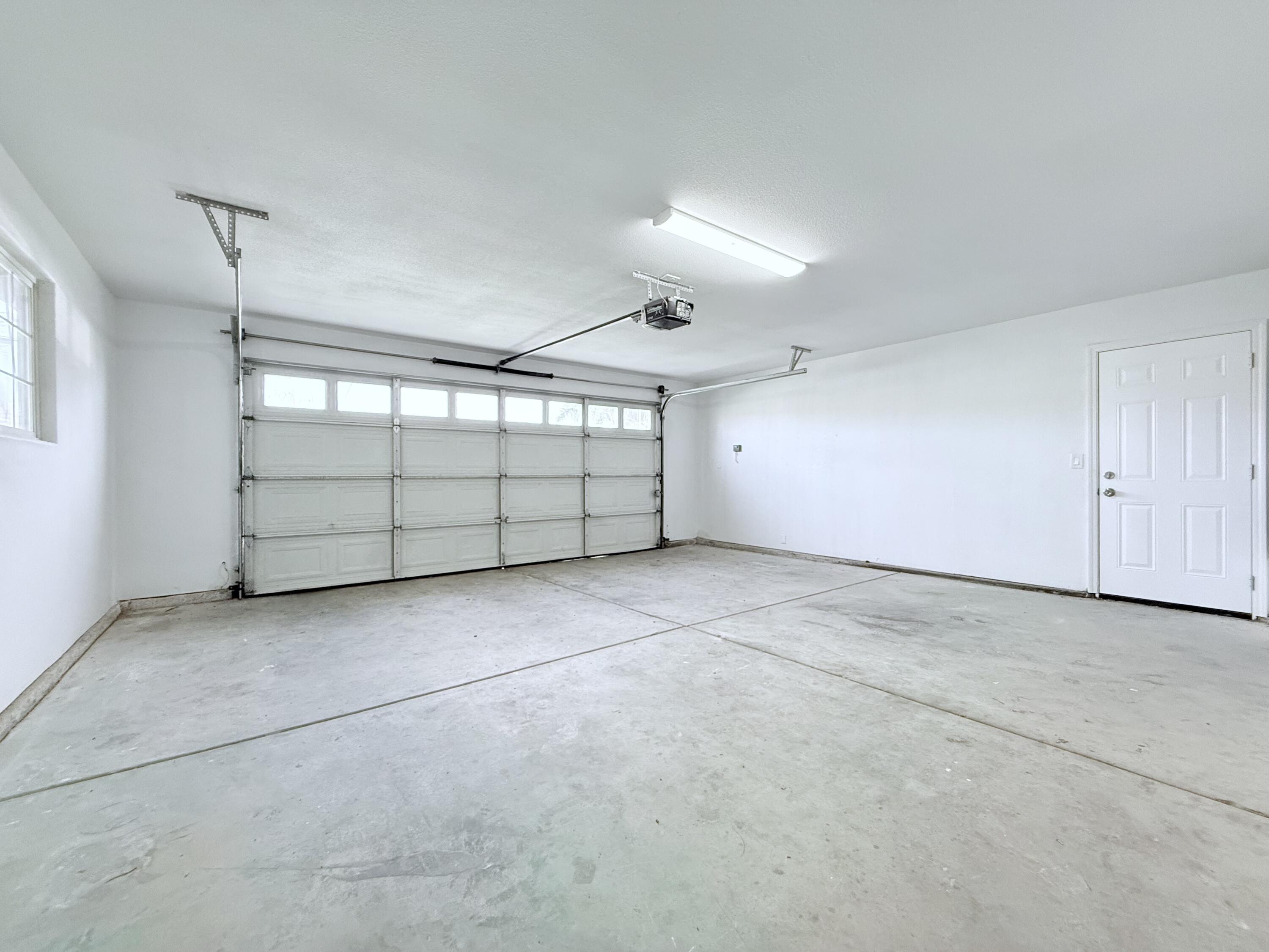 429 S Sacramento St, Tulare, CA 93274