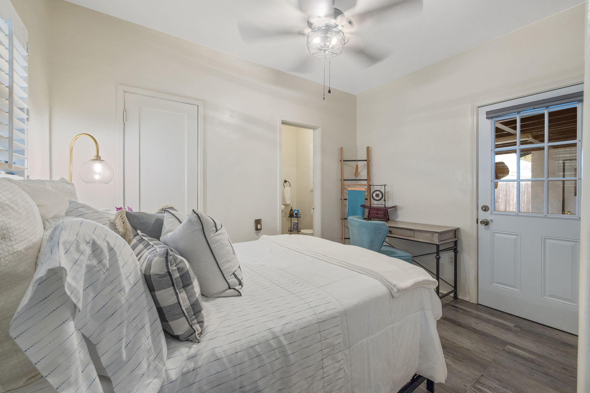 457 W Maple St, Exeter, CA 93221