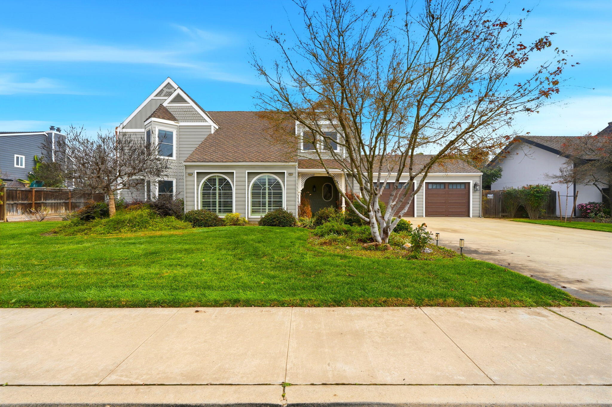 414 N Fulgham St, Visalia, CA 93291