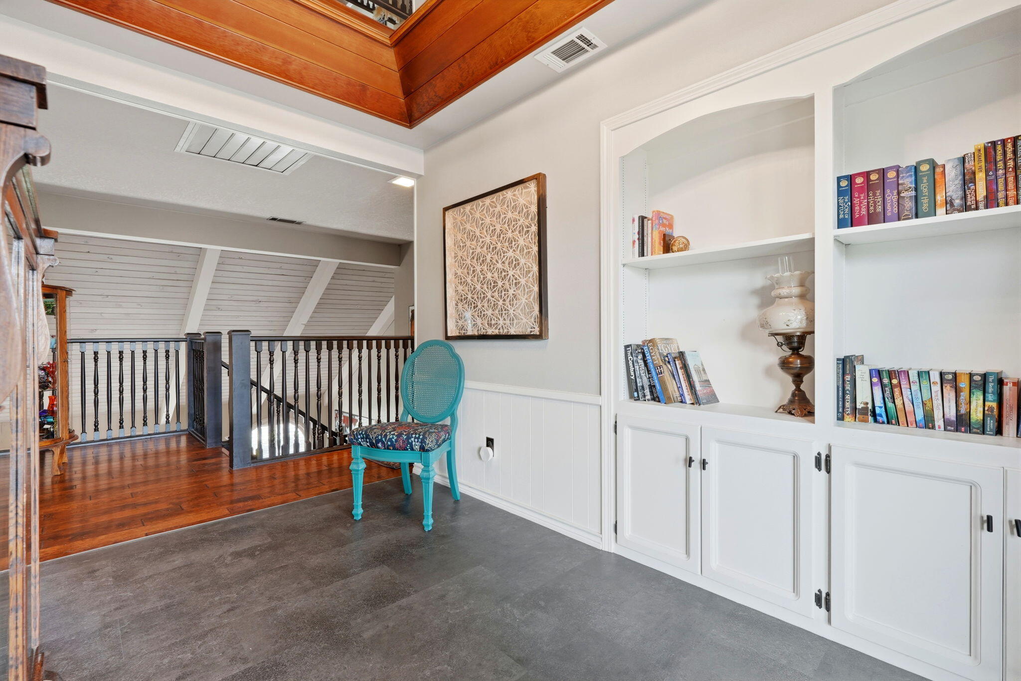 414 N Fulgham St, Visalia, CA 93291