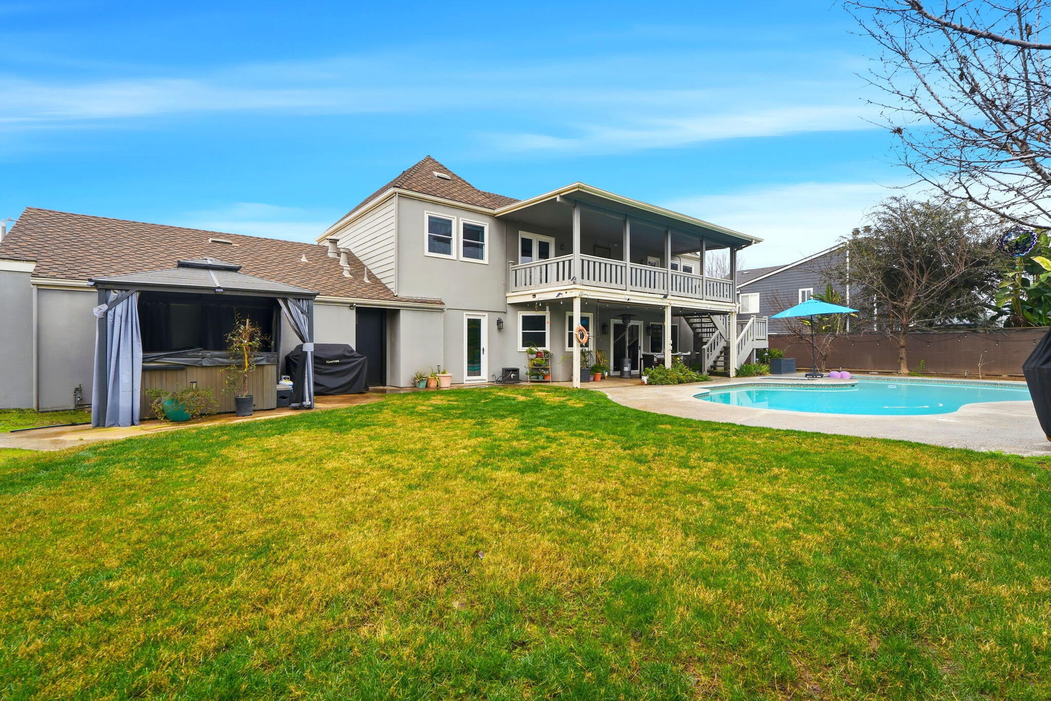 414 N Fulgham St, Visalia, CA 93291