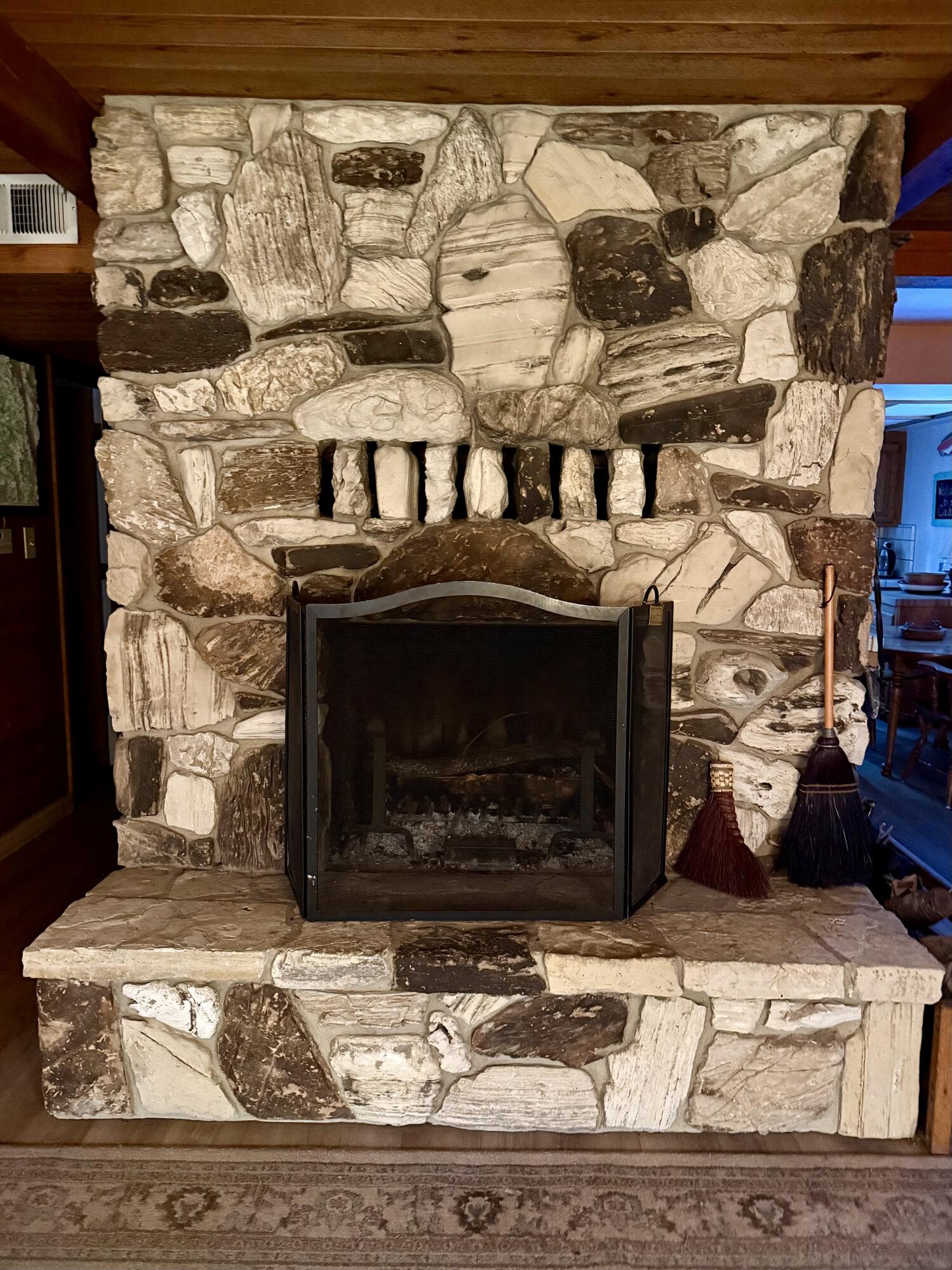 57148 Kramer Dr, Springville, CA 93265