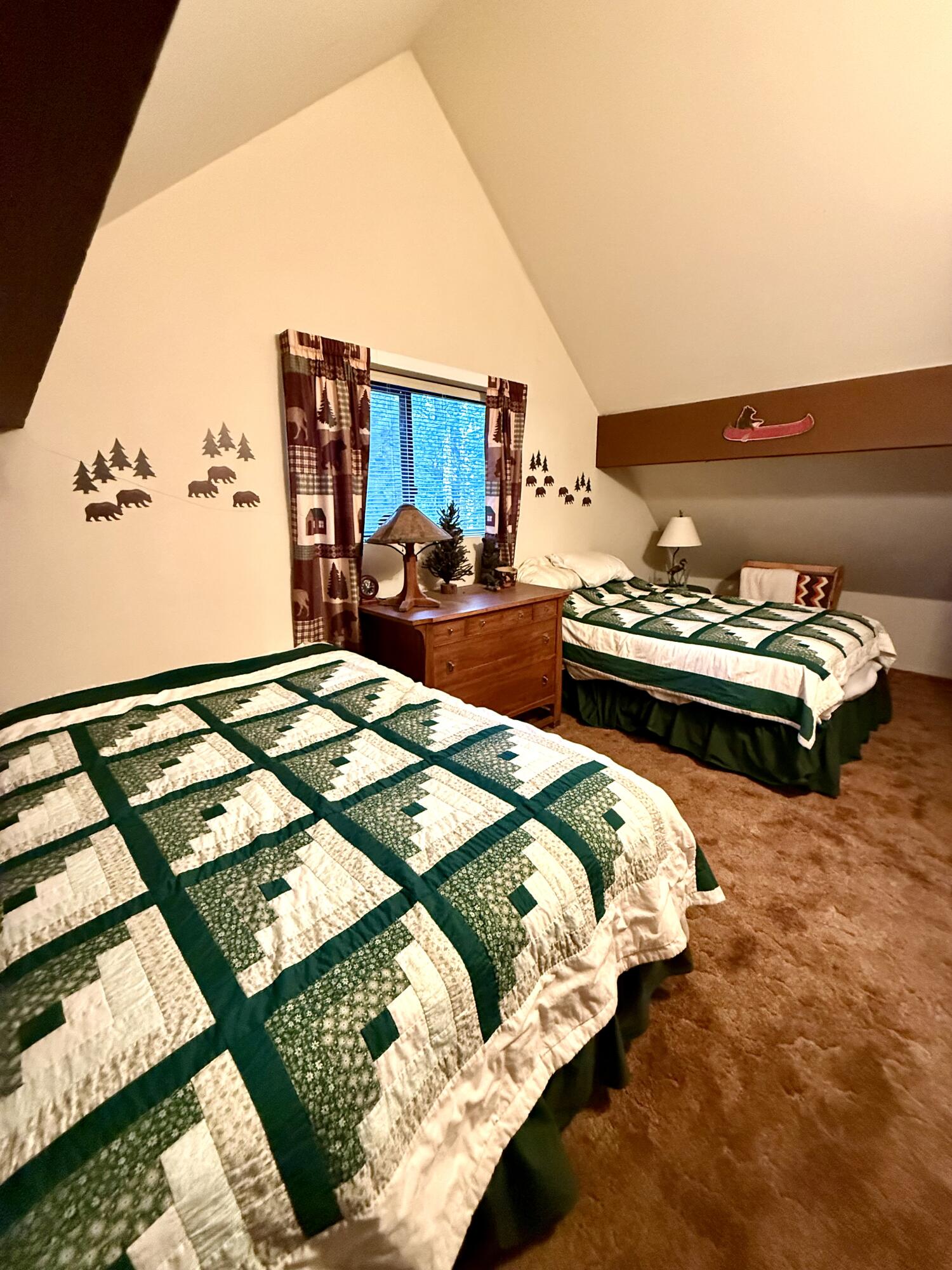 57148 Kramer Dr, Springville, CA 93265