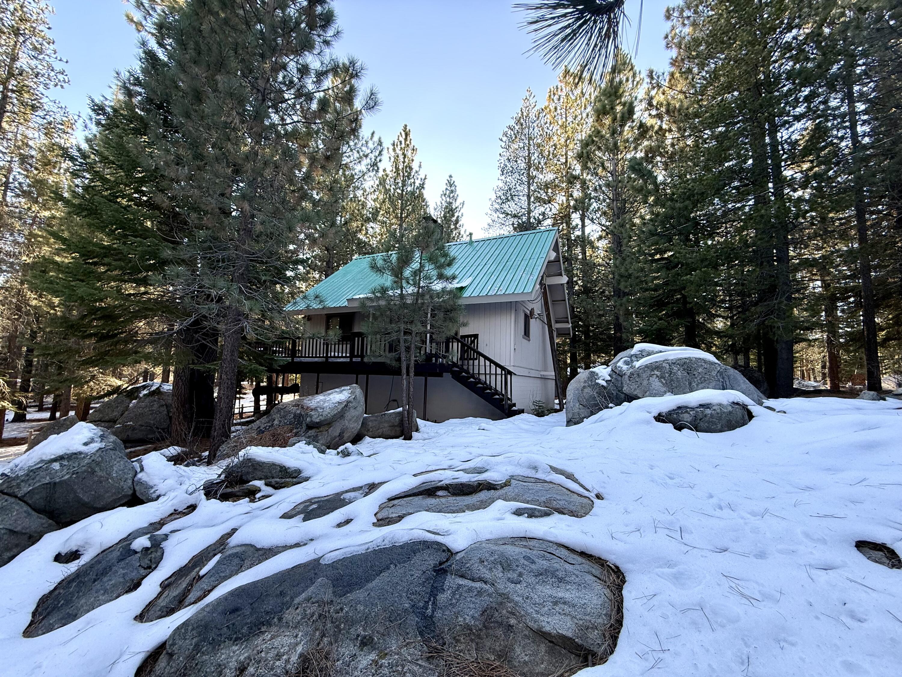 57148 Kramer Dr, Springville, CA 93265