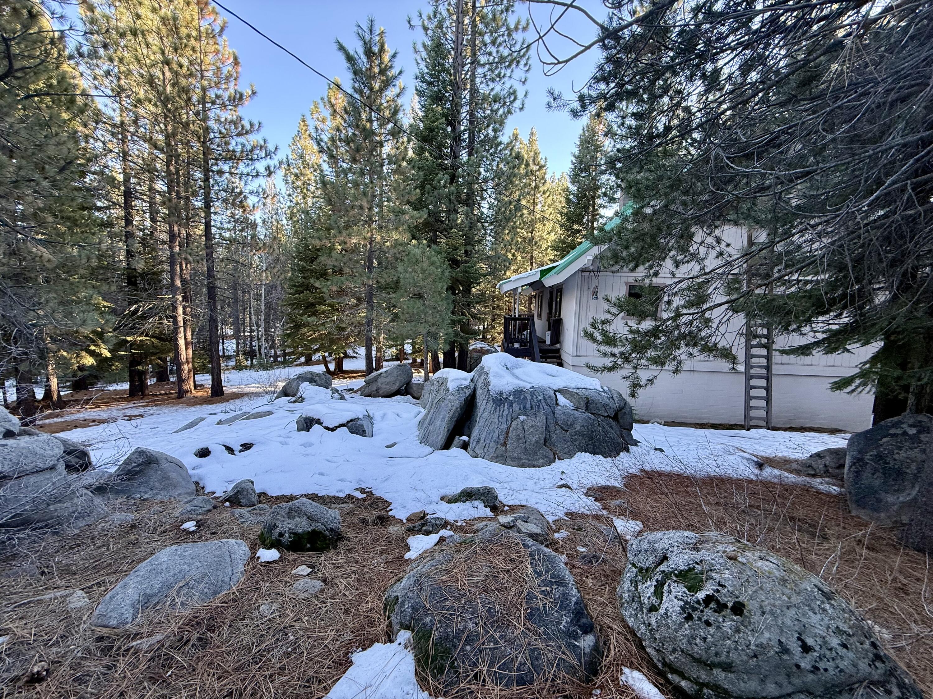 57148 Kramer Dr, Springville, CA 93265