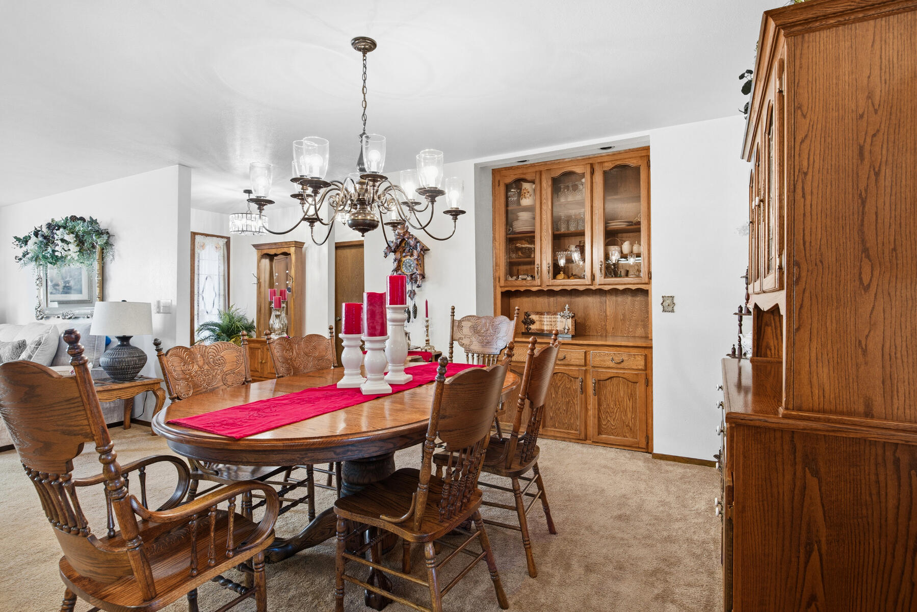 1022 W La Vida Ave, Visalia, CA 93277