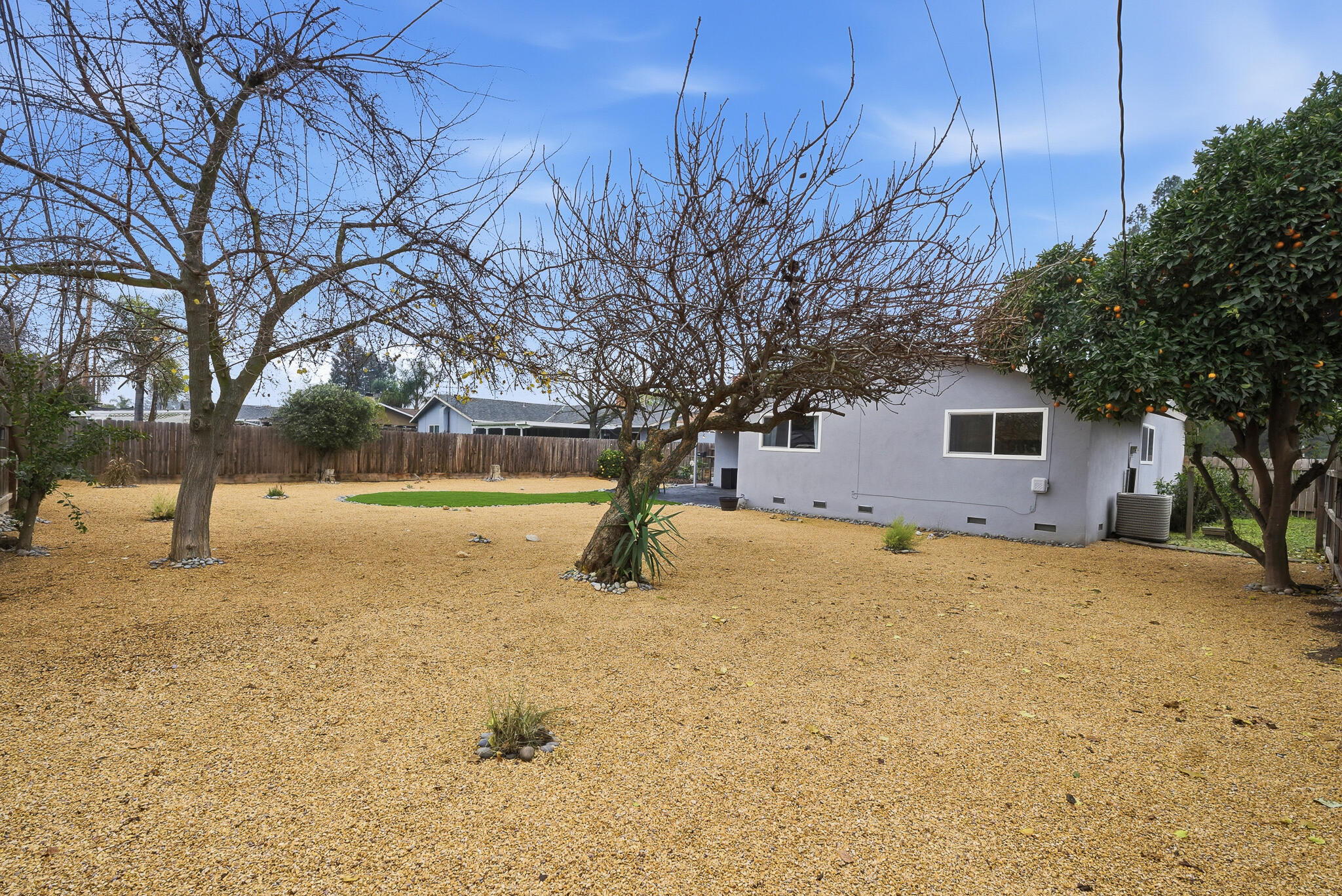 4032 W Walnut Ave, Visalia, CA 93277