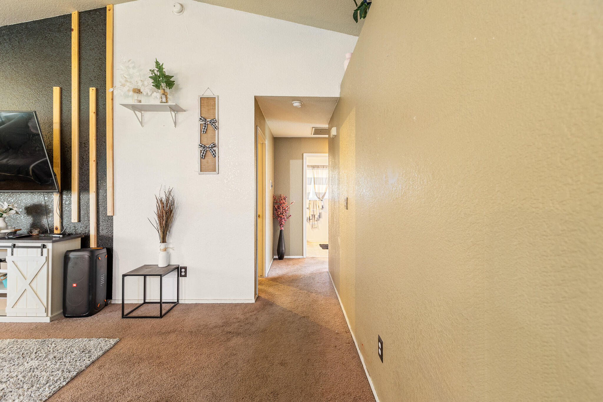 2481 W Monache Ln, Porterville, CA 93257