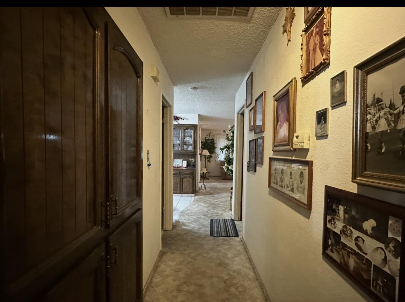 809 Pioneer Ave, Porterville, CA 93257