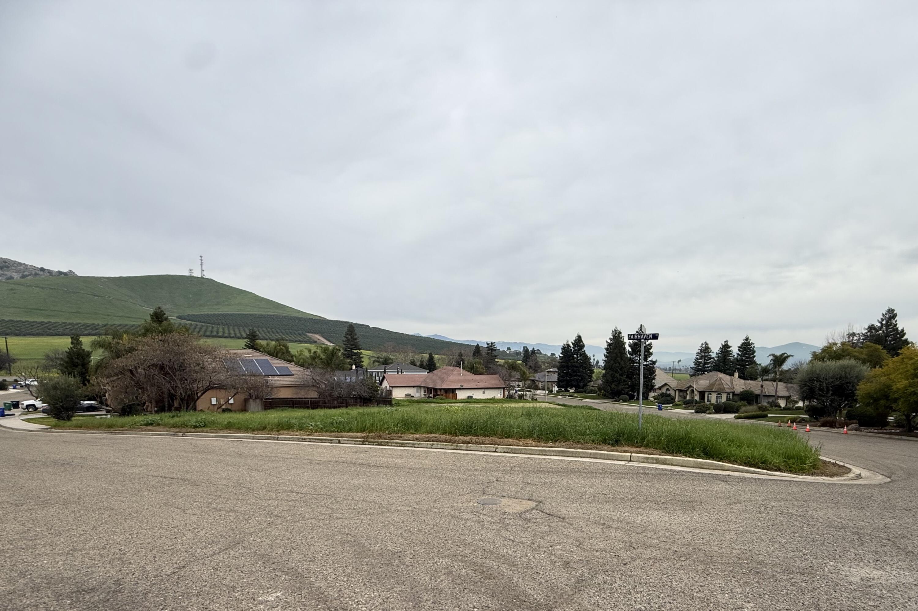 0 NE Fairhaven Ct, Porterville, CA 93257