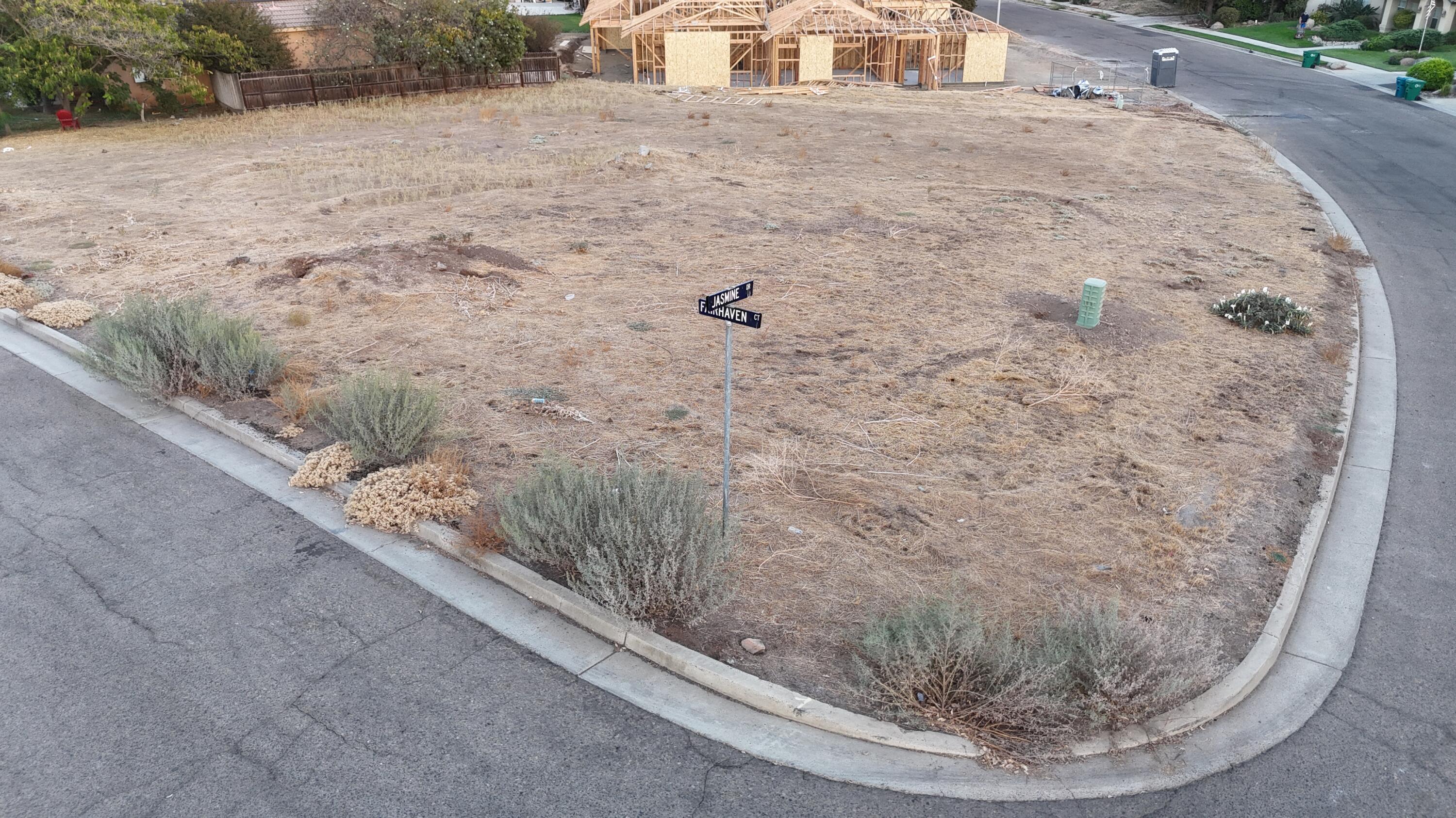 0 NE Fairhaven Ct, Porterville, CA 93257