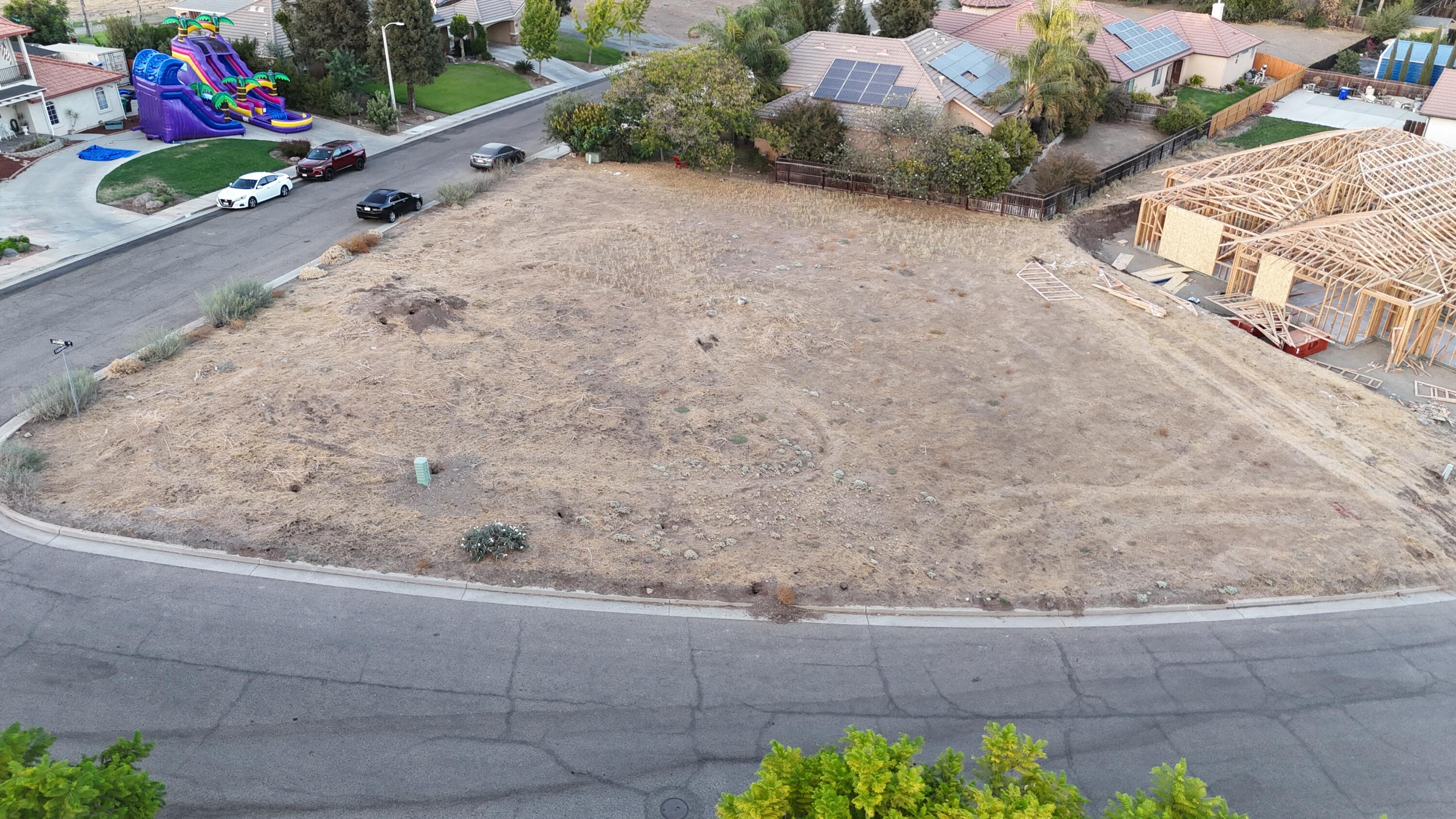 0 NE Fairhaven Ct, Porterville, CA 93257